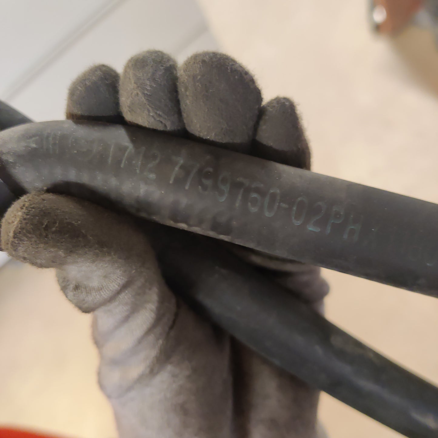 Moottorin vesijäähdytyksen putki/letku BMW 5 E61 520D Farmari 2008