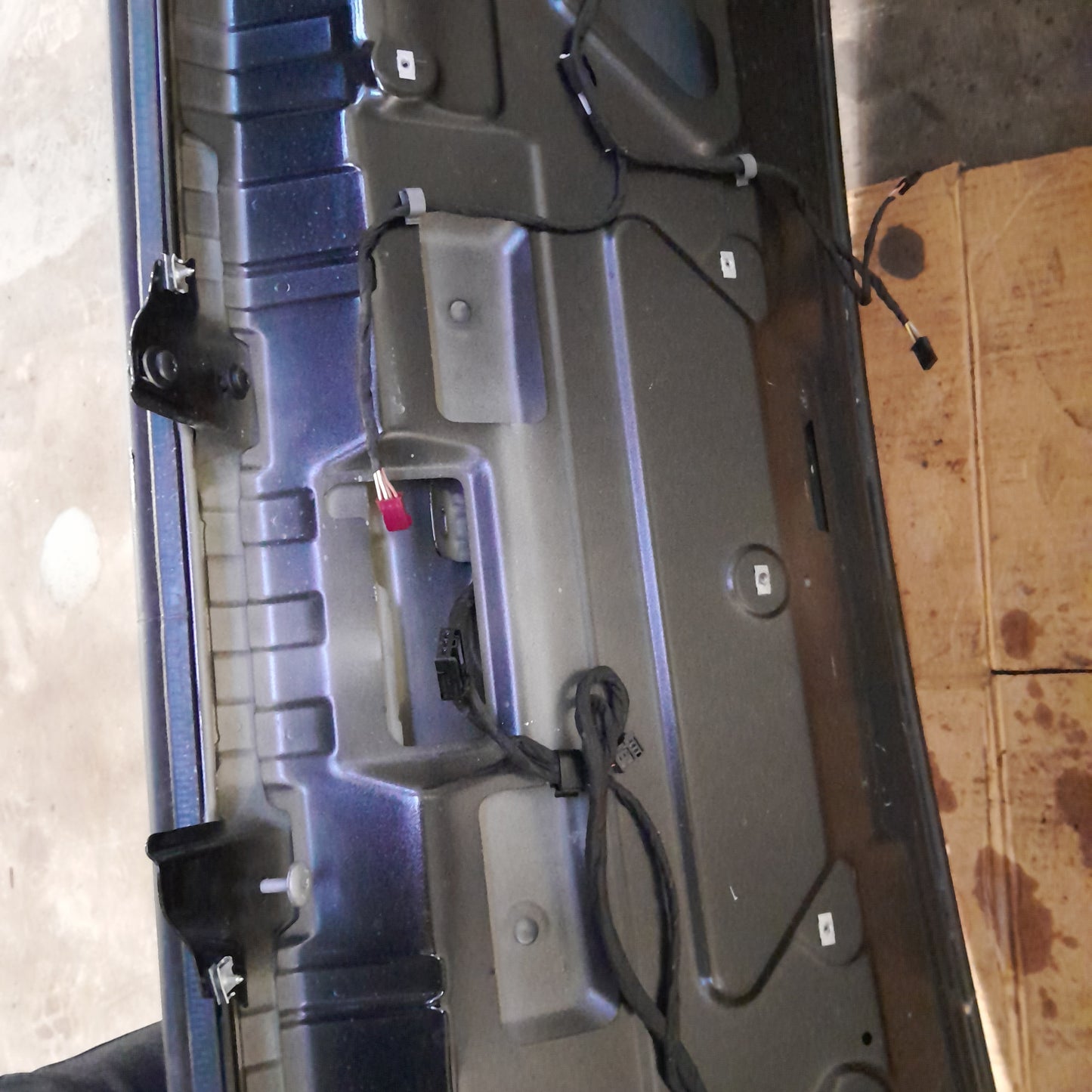 takakansi / Takaluukku BMW 5 E61 520D Farmari 2008