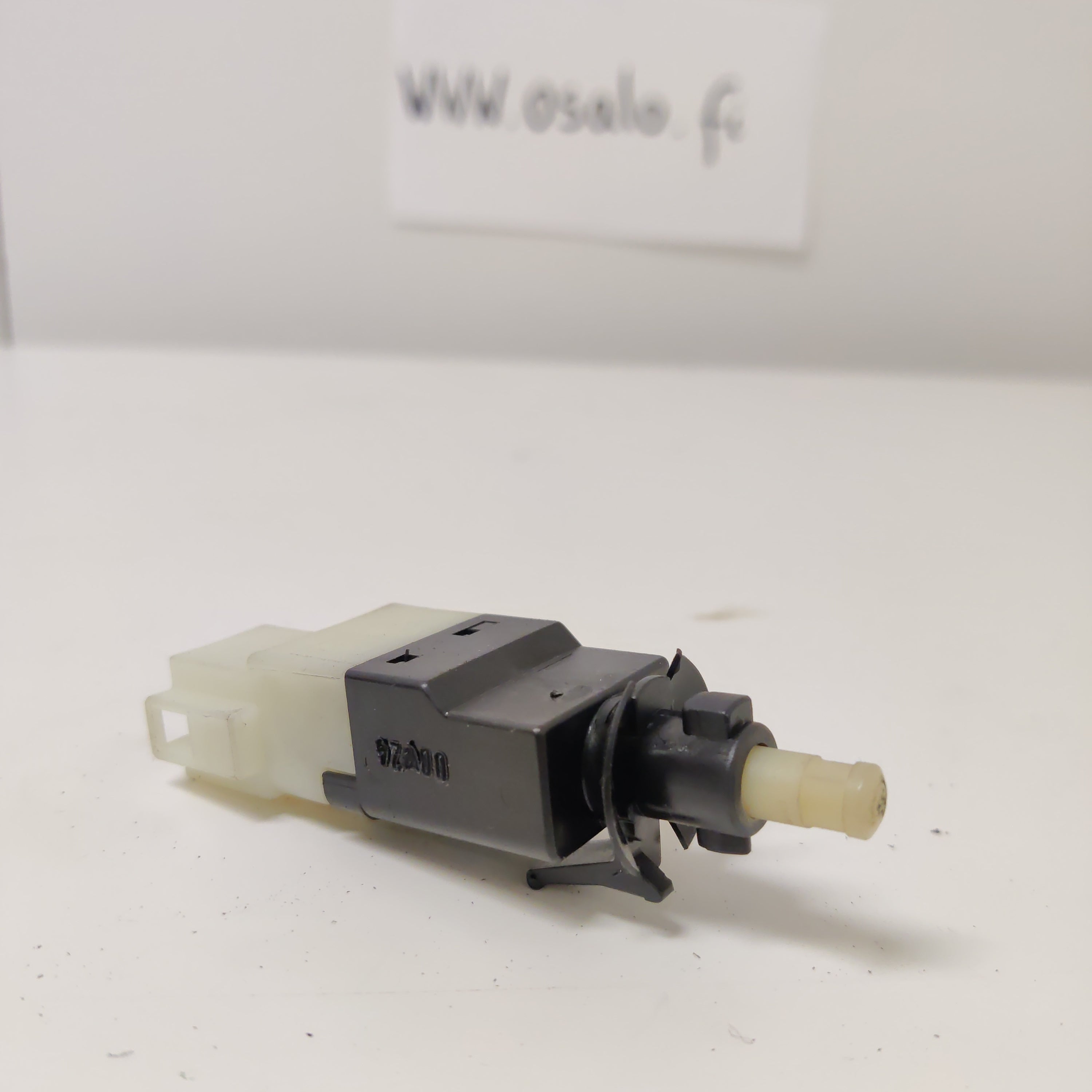 Jarruvalokatkaisin, MB C-CLASS W203 2000, 0015453809