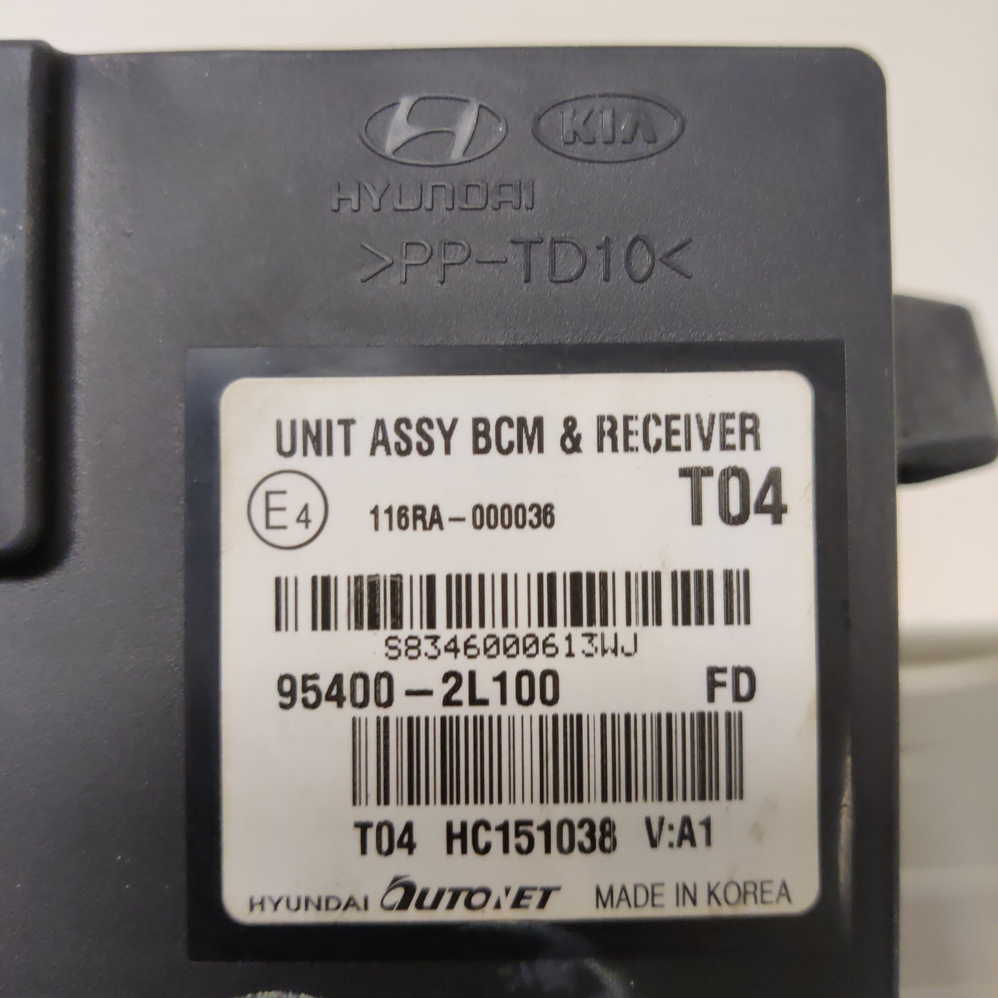 Ohjausyksikkö. mukavuusasetukset Hyundai i30 cw 1.6 Farmari 2009, 95400-2L100