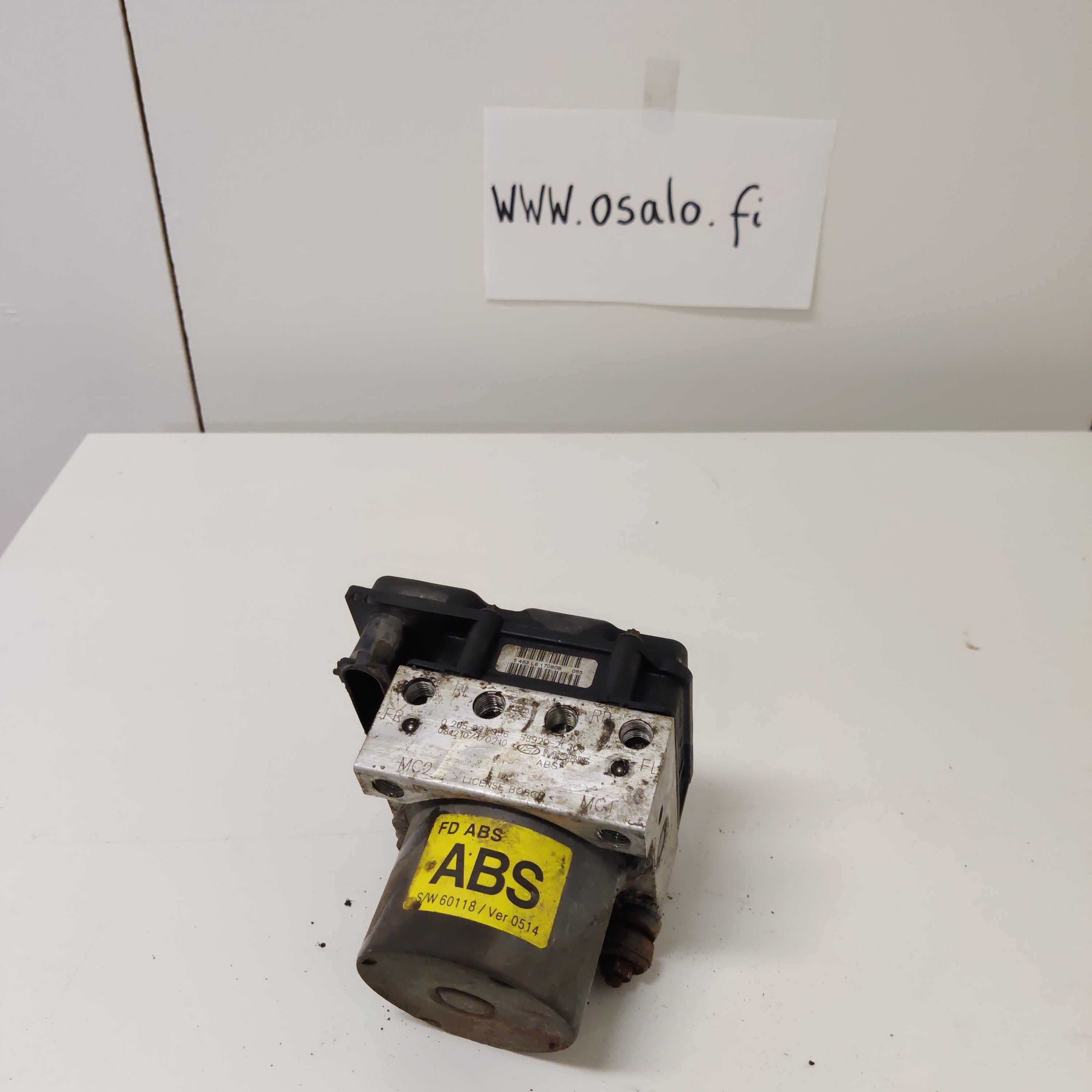 ABS hydraulipumppu, Hyundai i30 cw 1.6 Farmari 2009, 58920-2L300, 589202L300, 0265800636