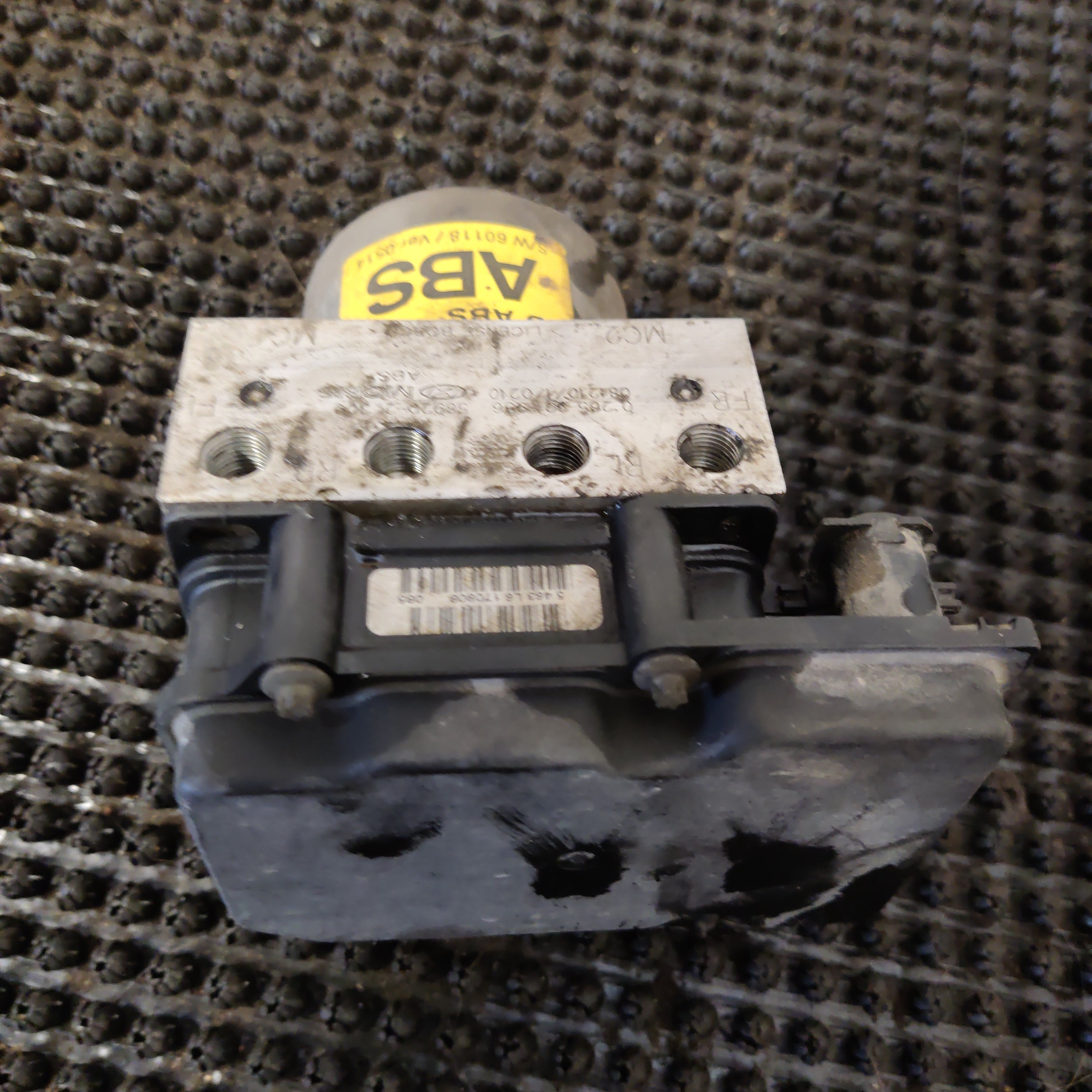 ABS hydraulipumppu, Hyundai i30 cw 1.6 Farmari 2009, 58920-2L300, 589202L300, 0265800636