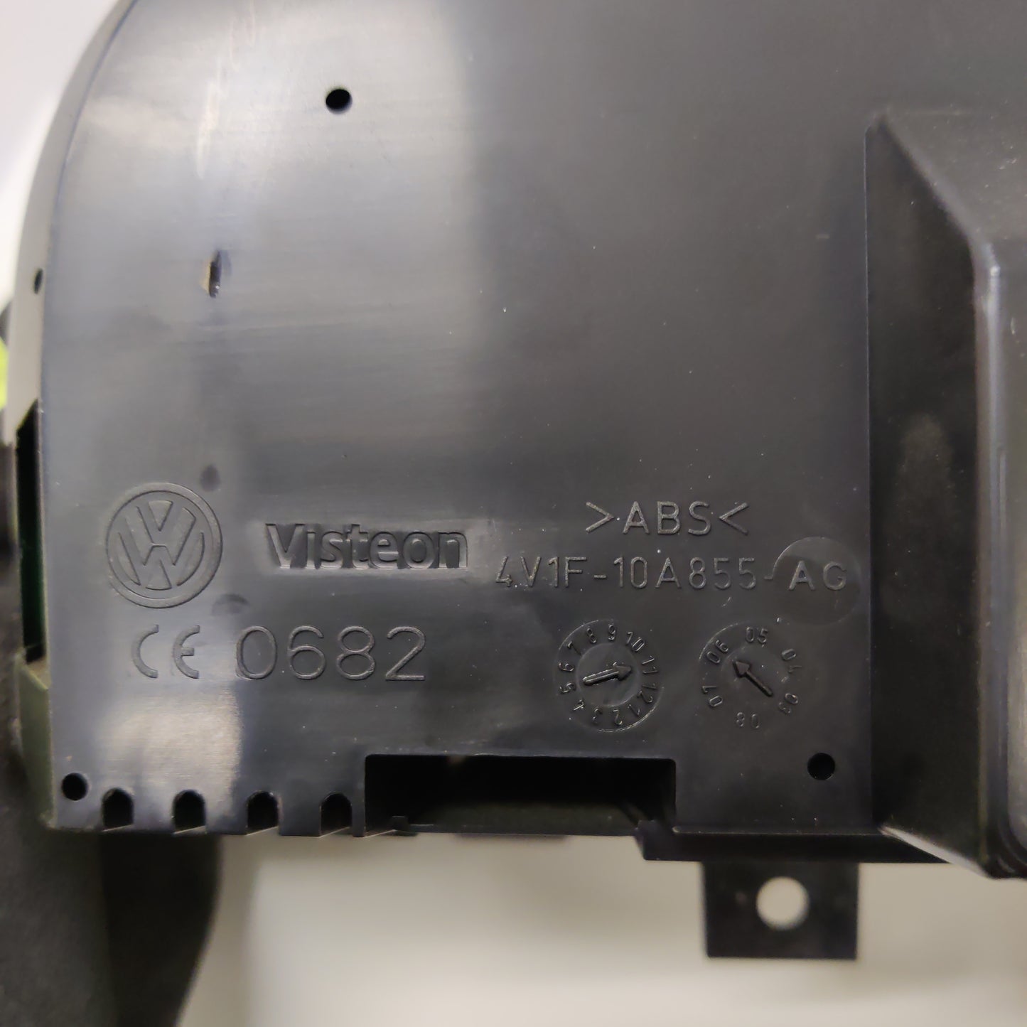 Mittaristo täydellinen, Vw Golf V 1.6 Hatchback 2007, 1K0920863A