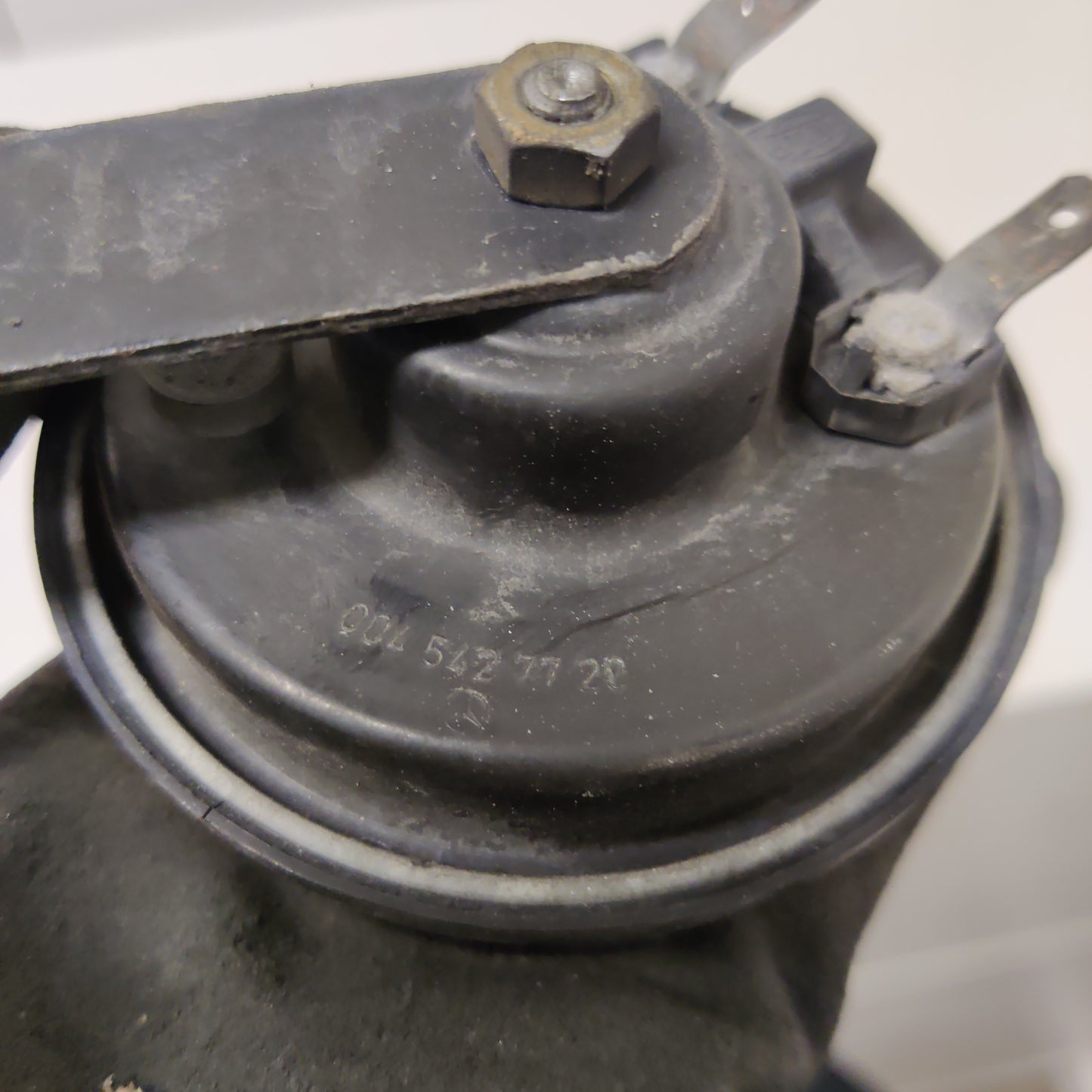 Äänitorvi, MB C-CLASS W203 2000, 0045427720