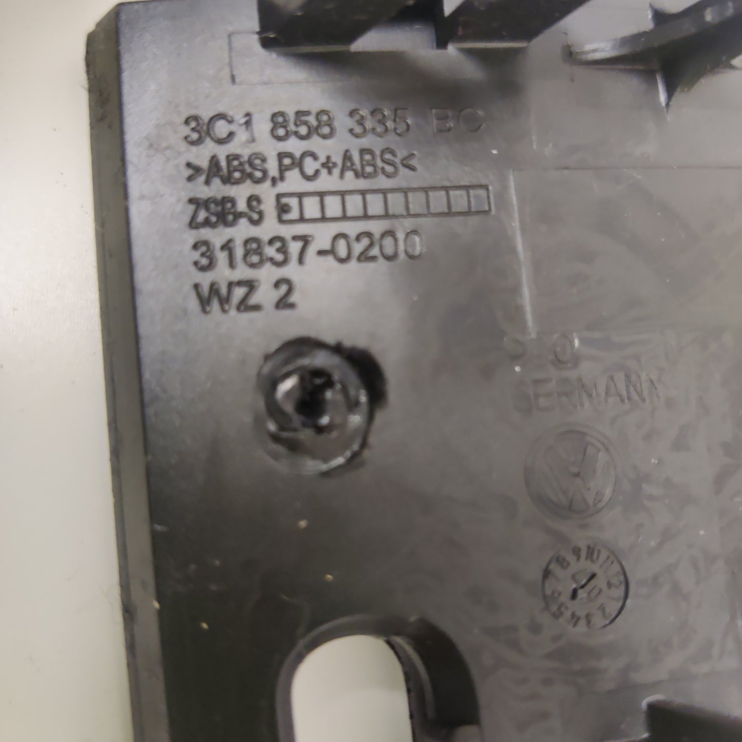 Mittarin koristelista Vw Passat 2.0 TDI Farmari 2008, 3C1858335BC