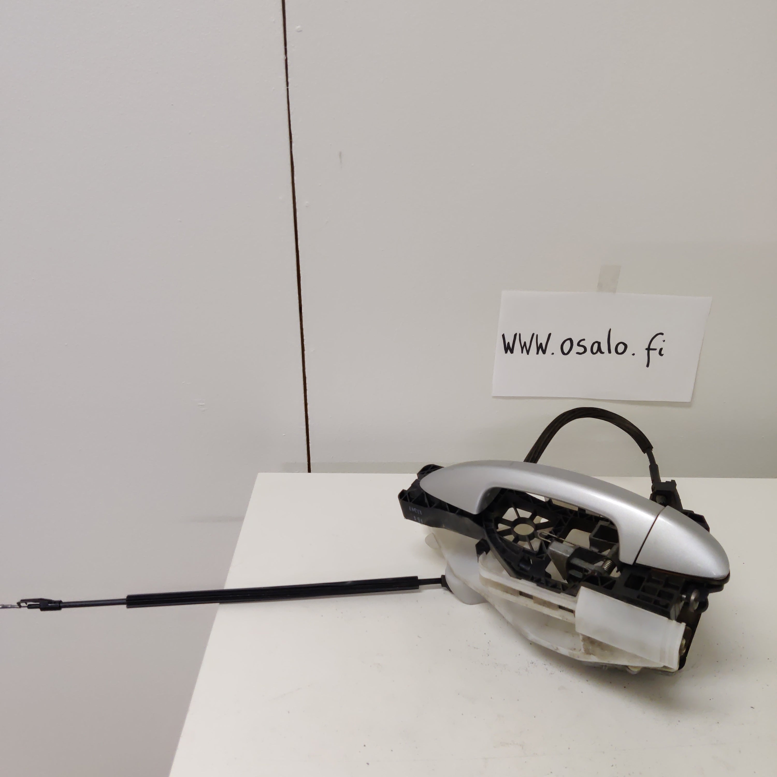Takaoven lukko ja kahva, vasen, Vw Passat 2.0 TDI Farmari 2008, CZ3C4839016A