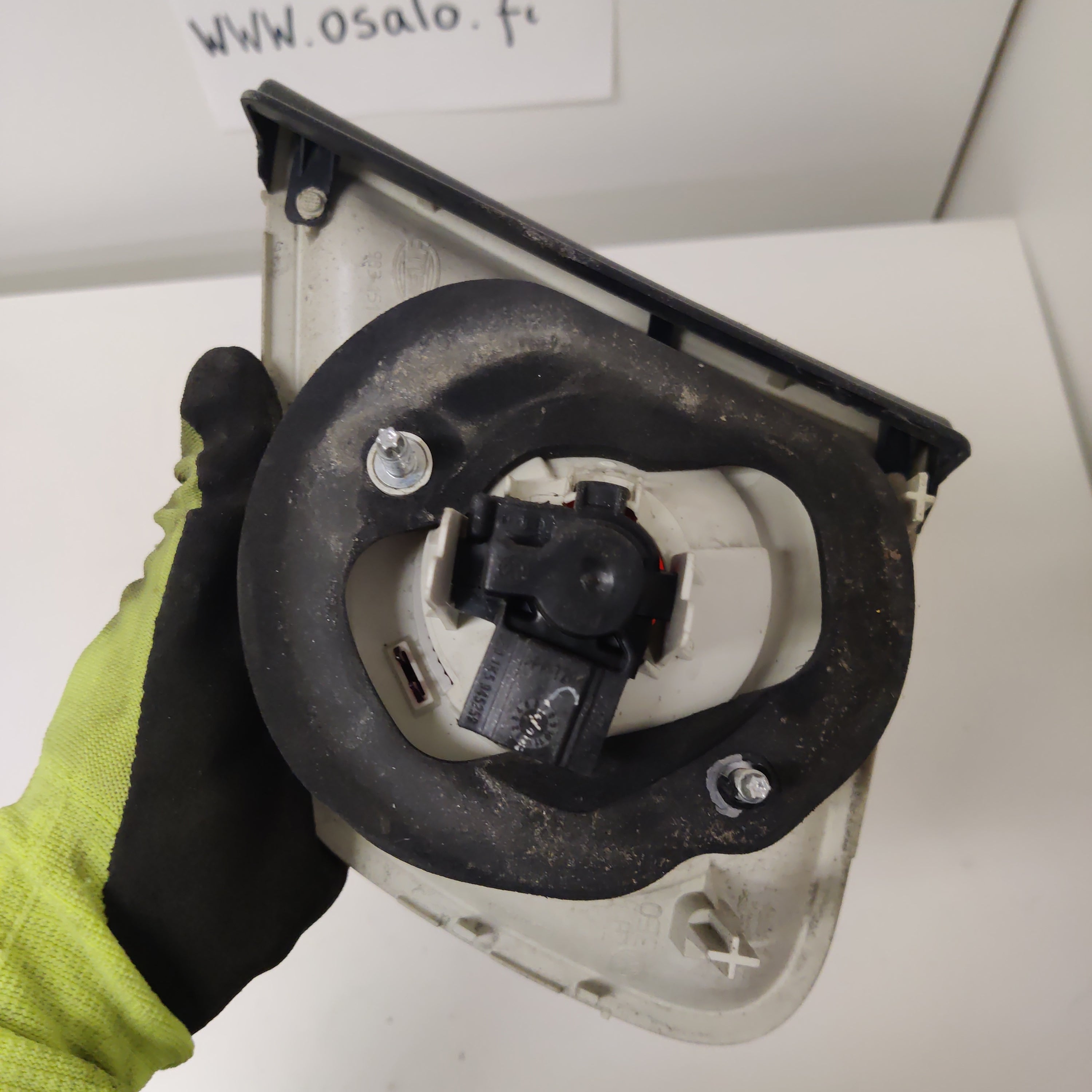 Takavalo, takakansi, vasen, Vw Jetta V (1K2) 77 kW Diesel, 1K5945093