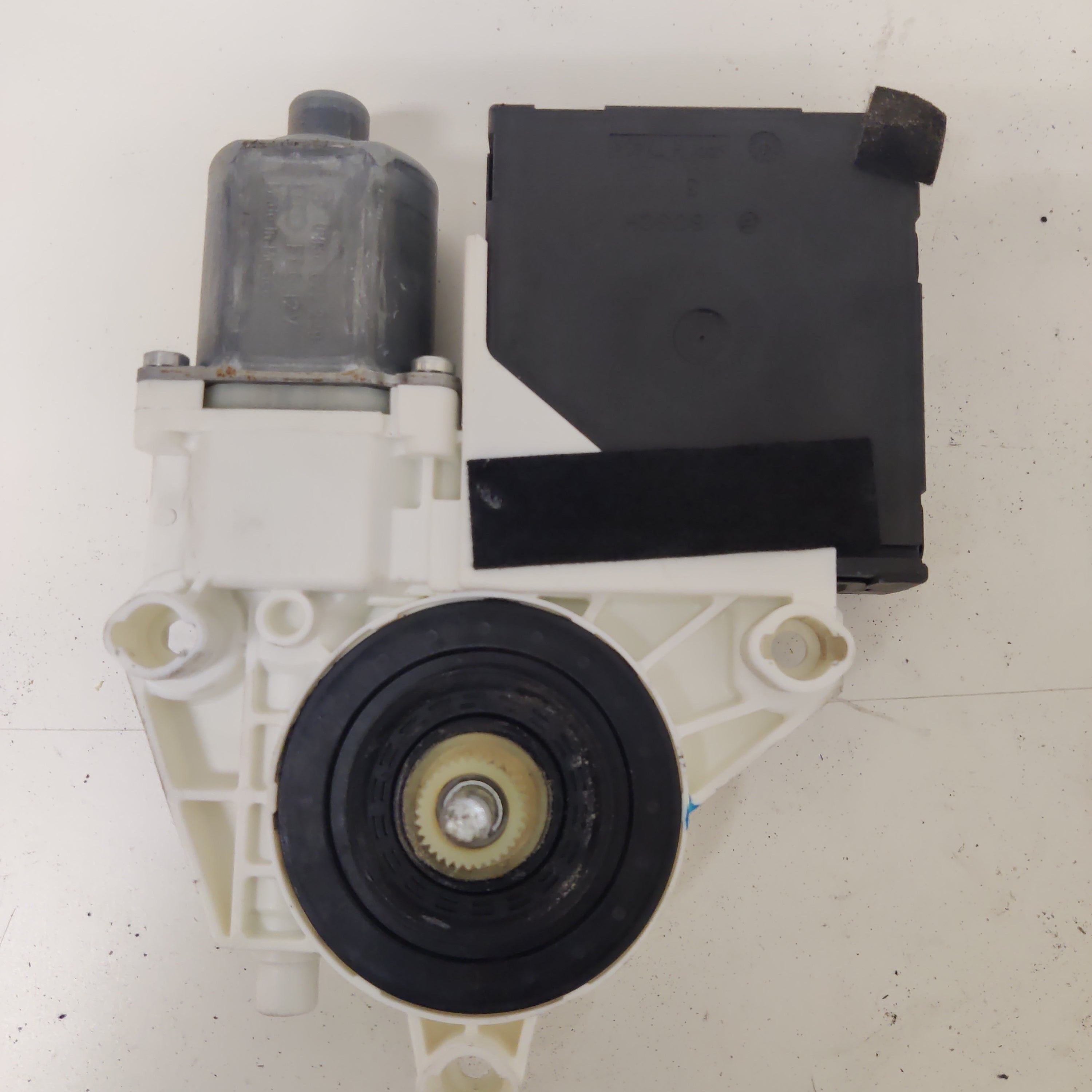 Lasinnostimen moottori, vasen etu, Vw Jetta V (1K2) 77 kW Diesel, 1K5837401AJ