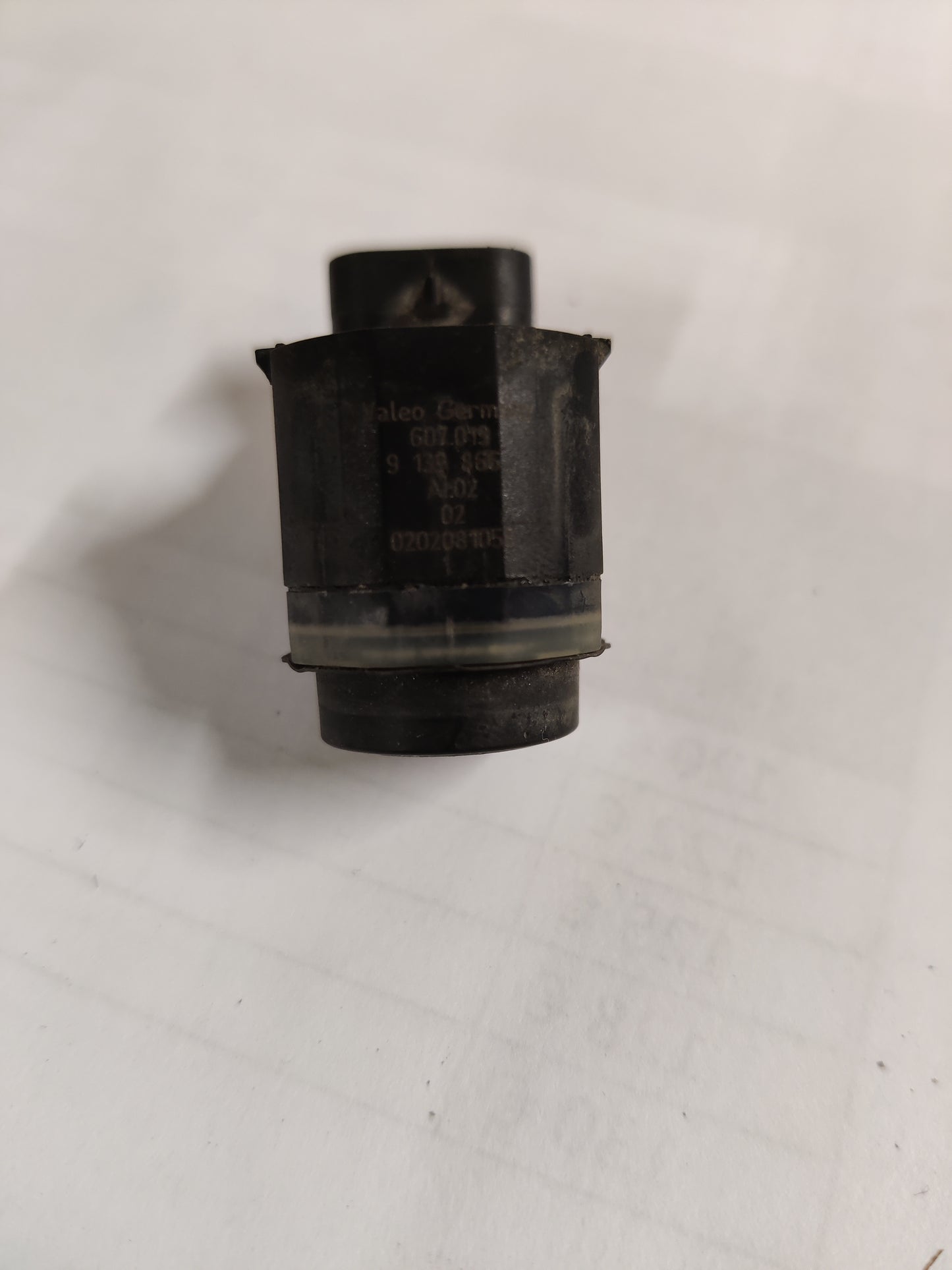 Pysäköintitutkan anturi, etupuskuri BMW 5 E61 520D Far 2008