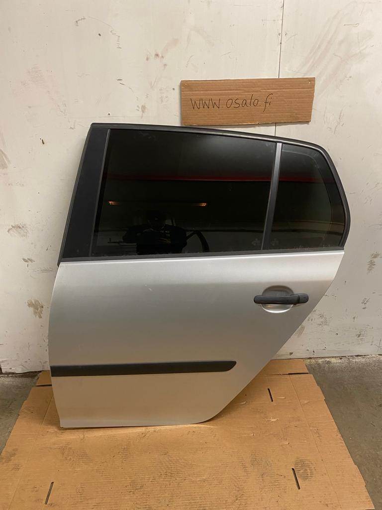 Takaovi, vasen Vw Golf V 1.6 Hatchback 2007