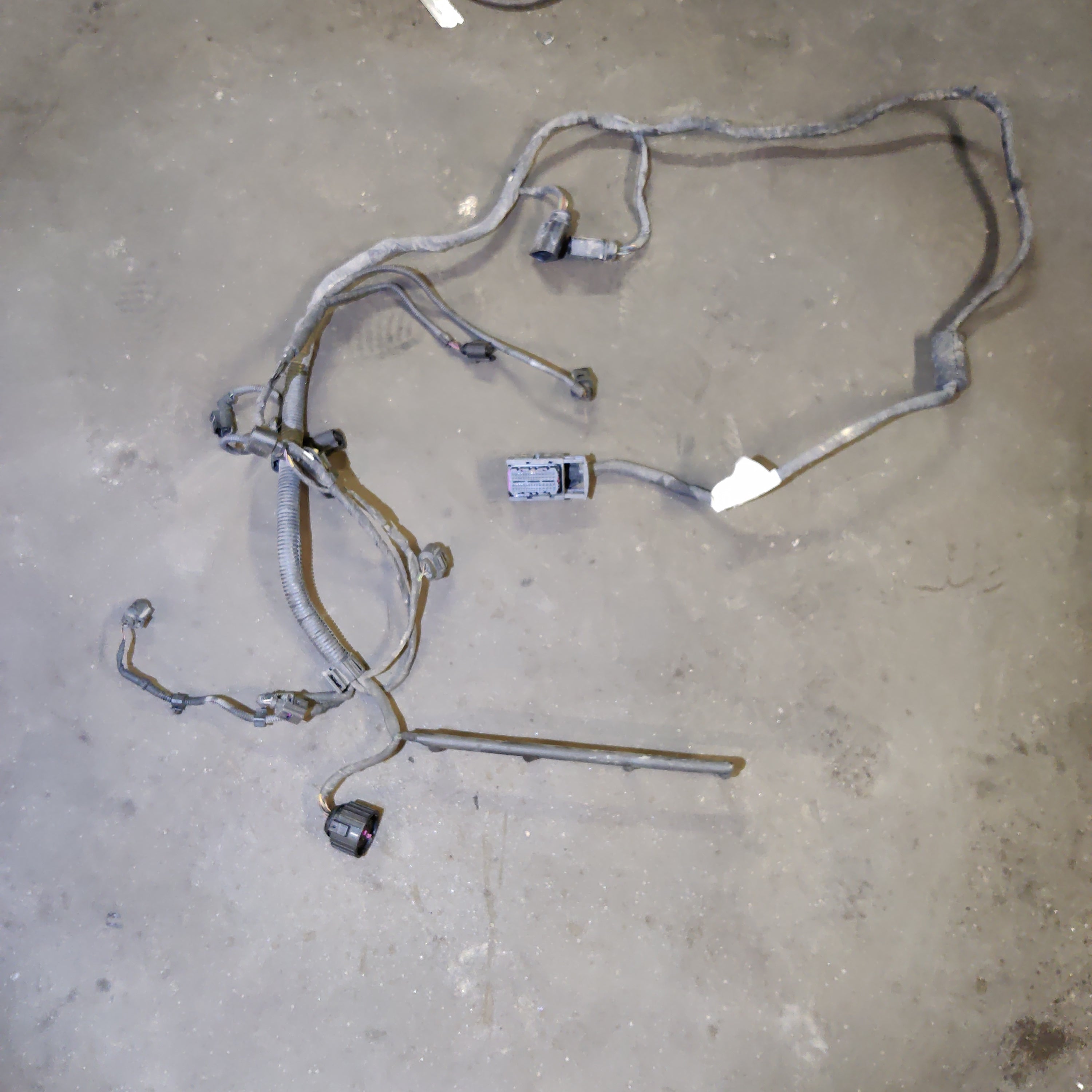 Moottorin asennusjohtosarja, VW Passat Sedan 1.9 TDI 2005, 07Z906379A