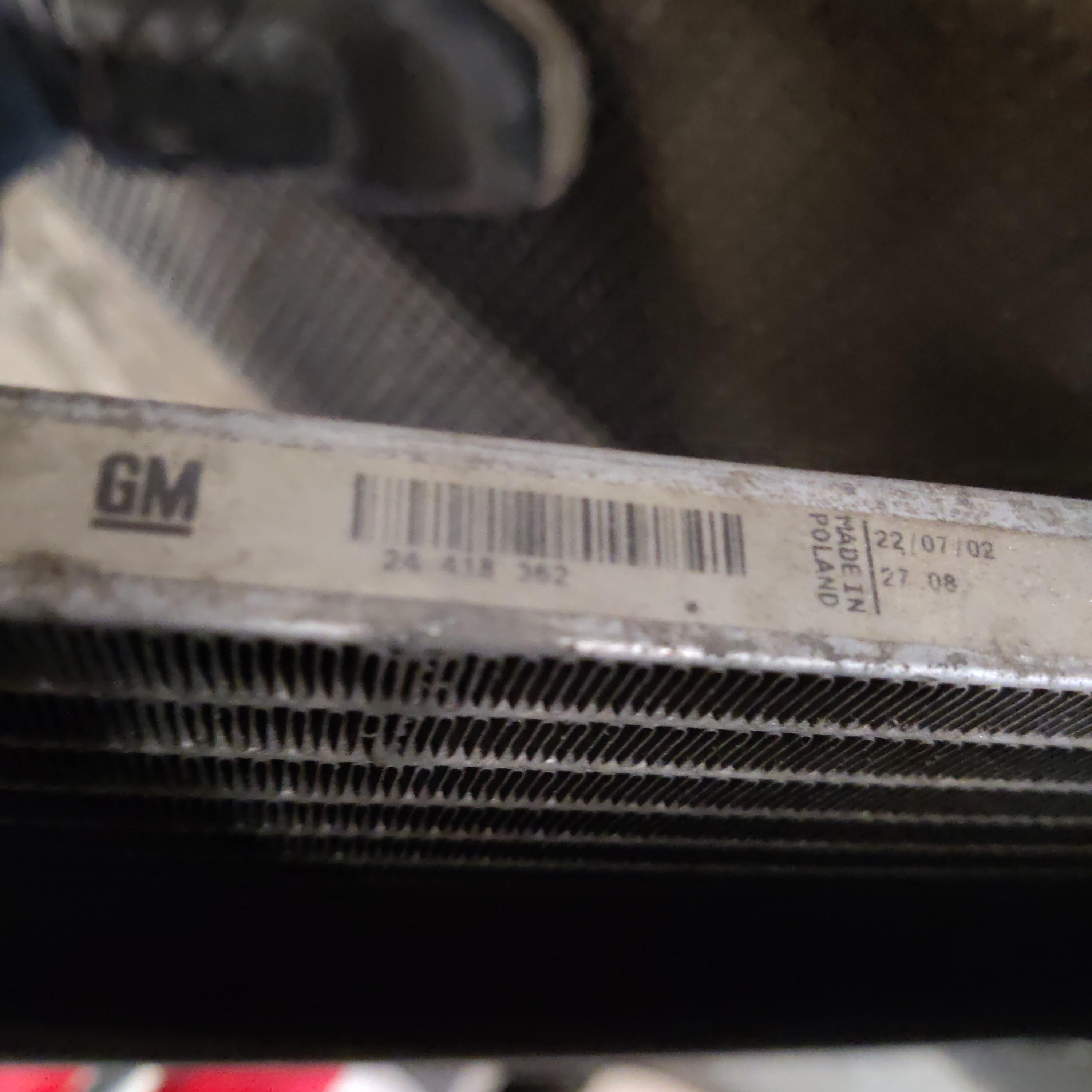Jäähdytin, Valeo ja jäähdyttimen tuuletin, Opel Vectra C  1.6 Farmari 2008, CA1258, 871832Z, GM24418362, MC1384, 8671469X