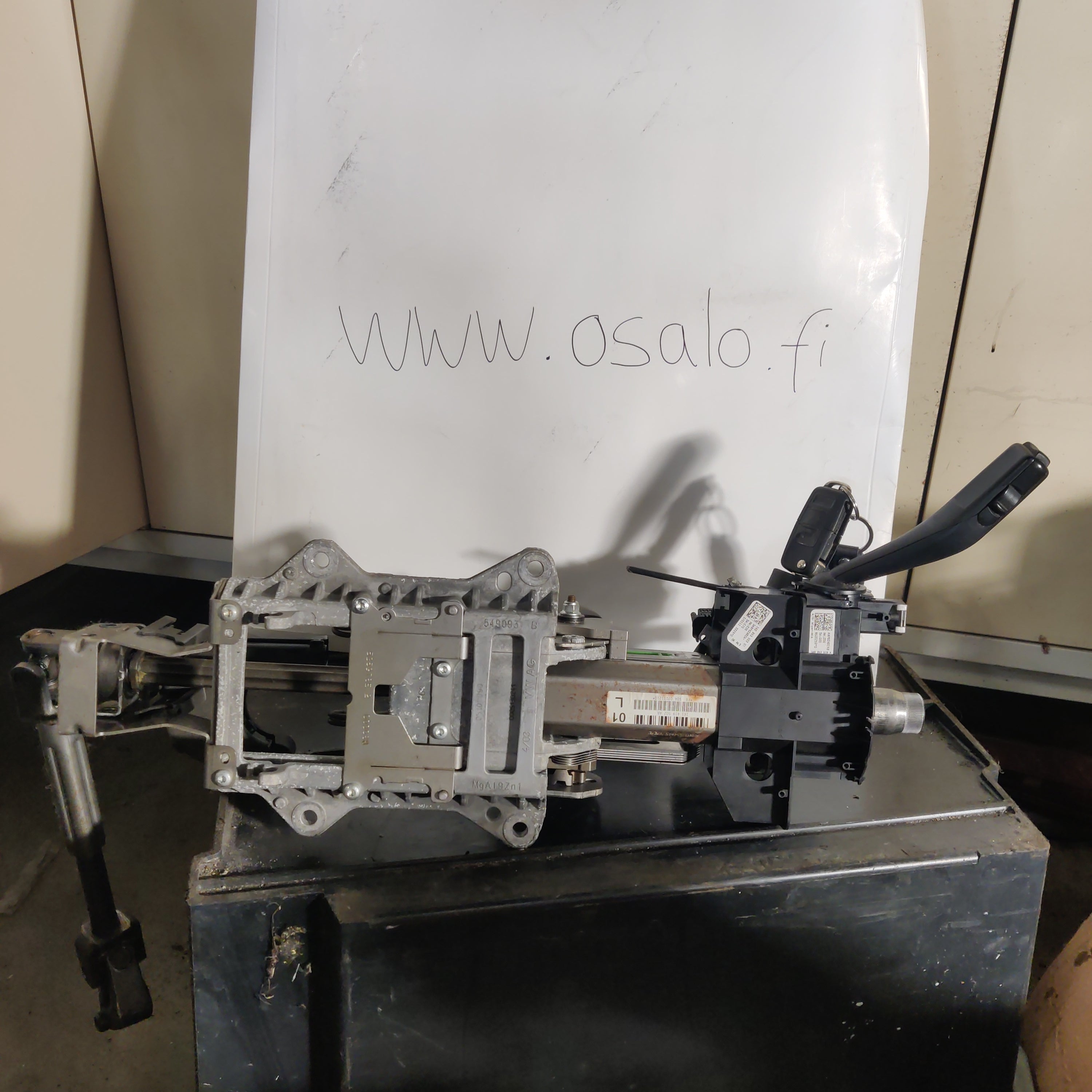 Ohjauspyöräakseli, Vw Golf V 1.6 Hatchback 2007, 1K1419502AB, 1K0953503DT, 1K0971616D