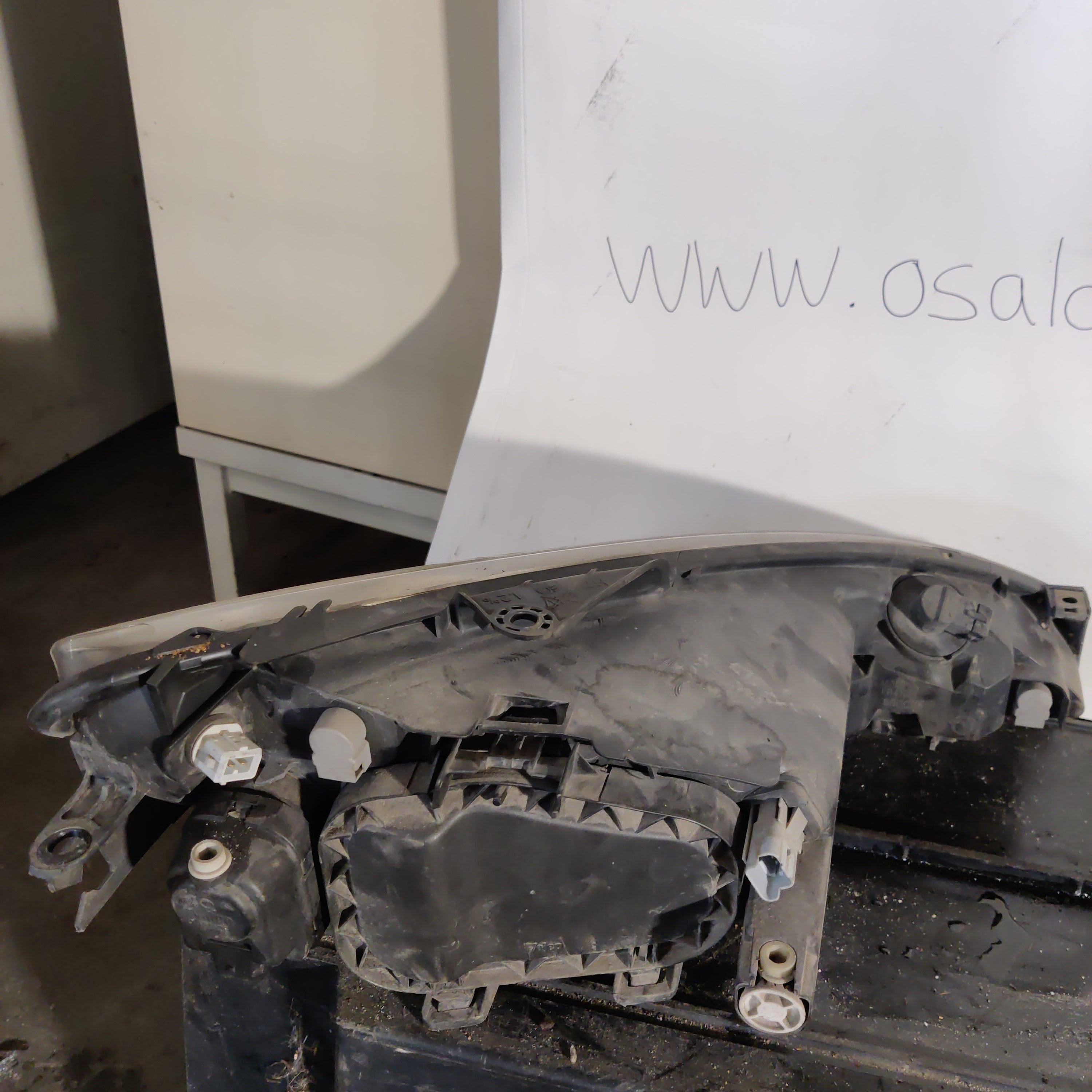 Ajovalo, vasen Peugeot 4D 206 HATCHBACK 1.4, 9628666880