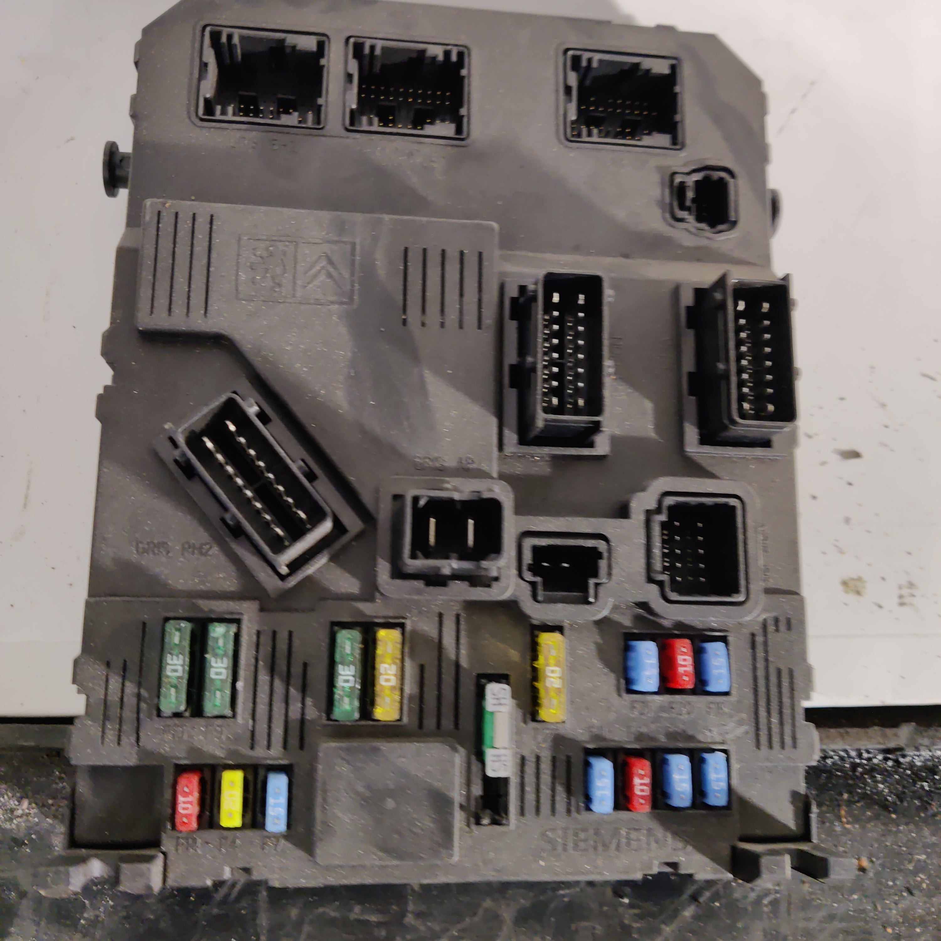 Sulakerasia, Peugeot 5D 407 SW 2.0 Farmari 2005, 9655708480