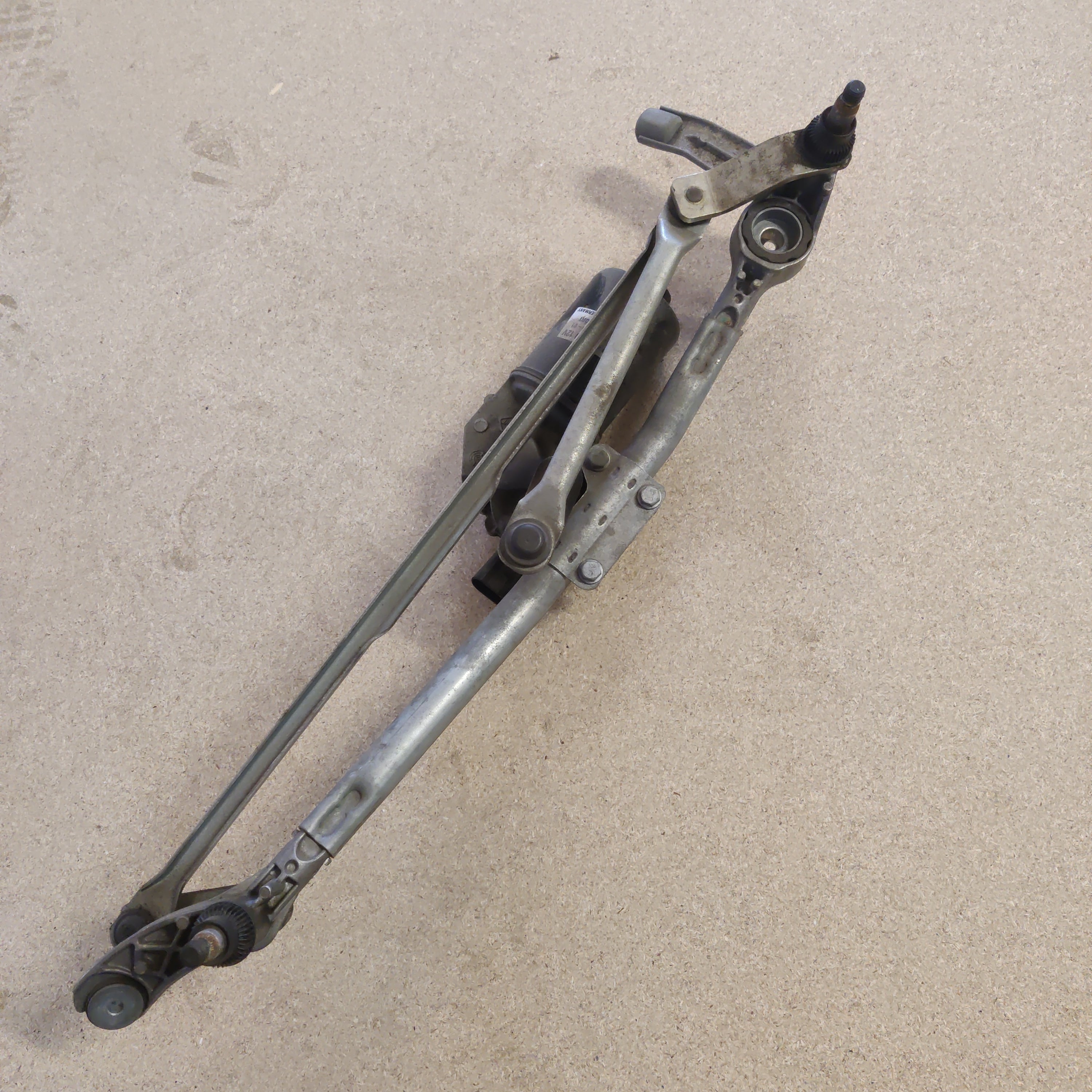 Tuulilasin pyyhkimen mekanismi BMW 3 Touring 320 D E91 2006, 6978263-01