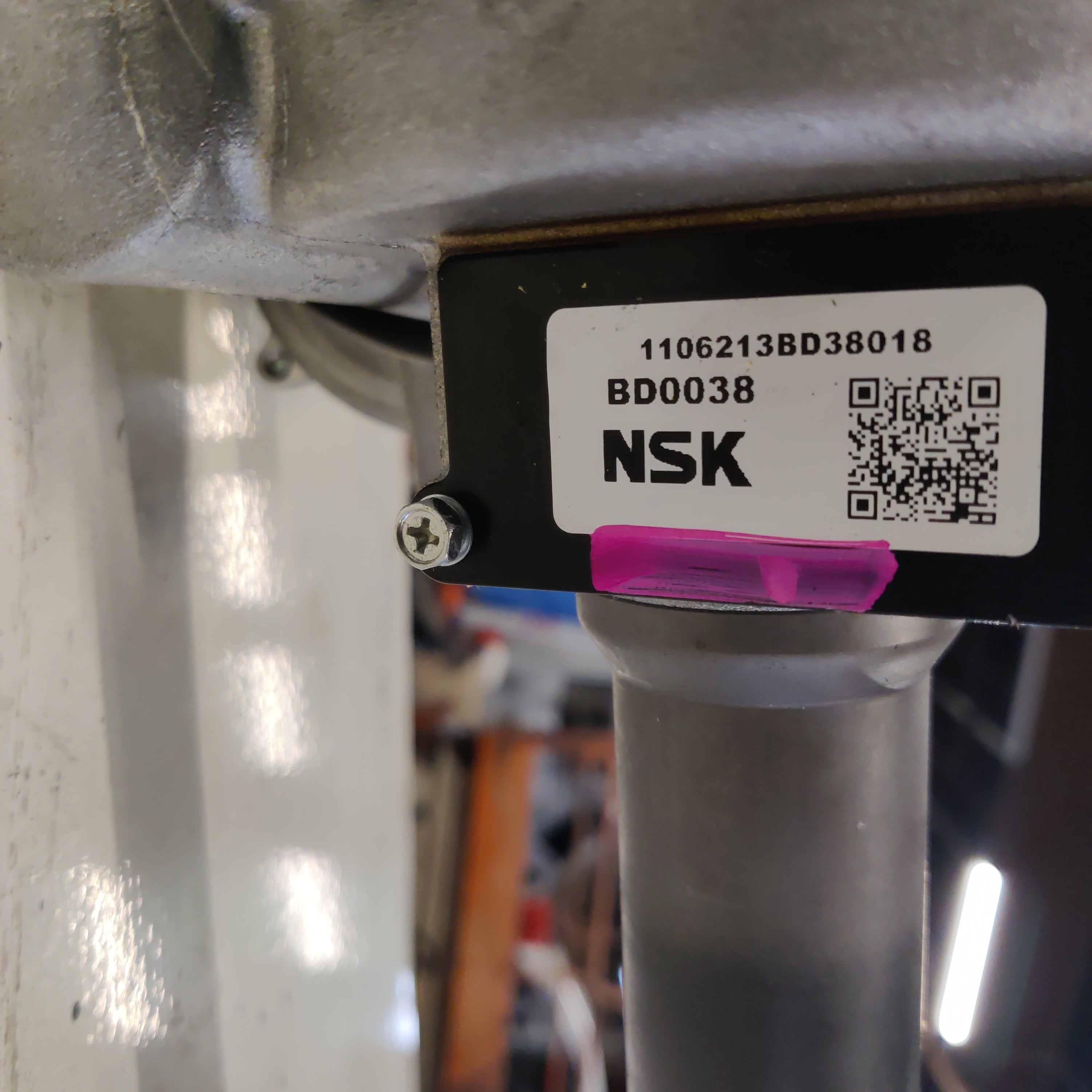Sähköinen ohjaustehostin / ohjauspyöräakseli Toyota RAV 4 III 2.0 4WD 2006, BD0038, L00062081316