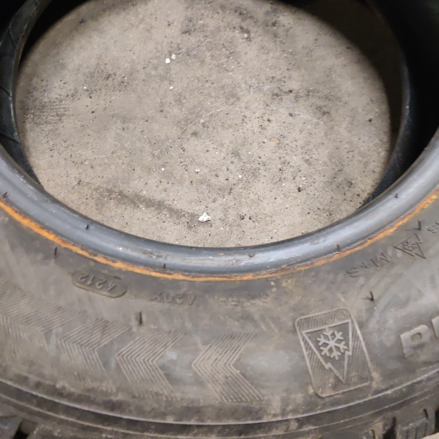 Nastarengassarja BFGoodrich G-Force Stud 175/70 R13 KÄYTETTY