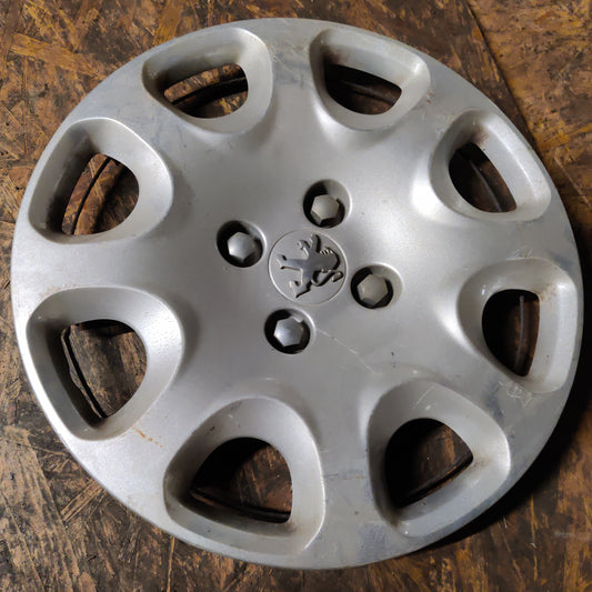 Pölykapseli 1 kpl 15" Peugeot 307 9654864580