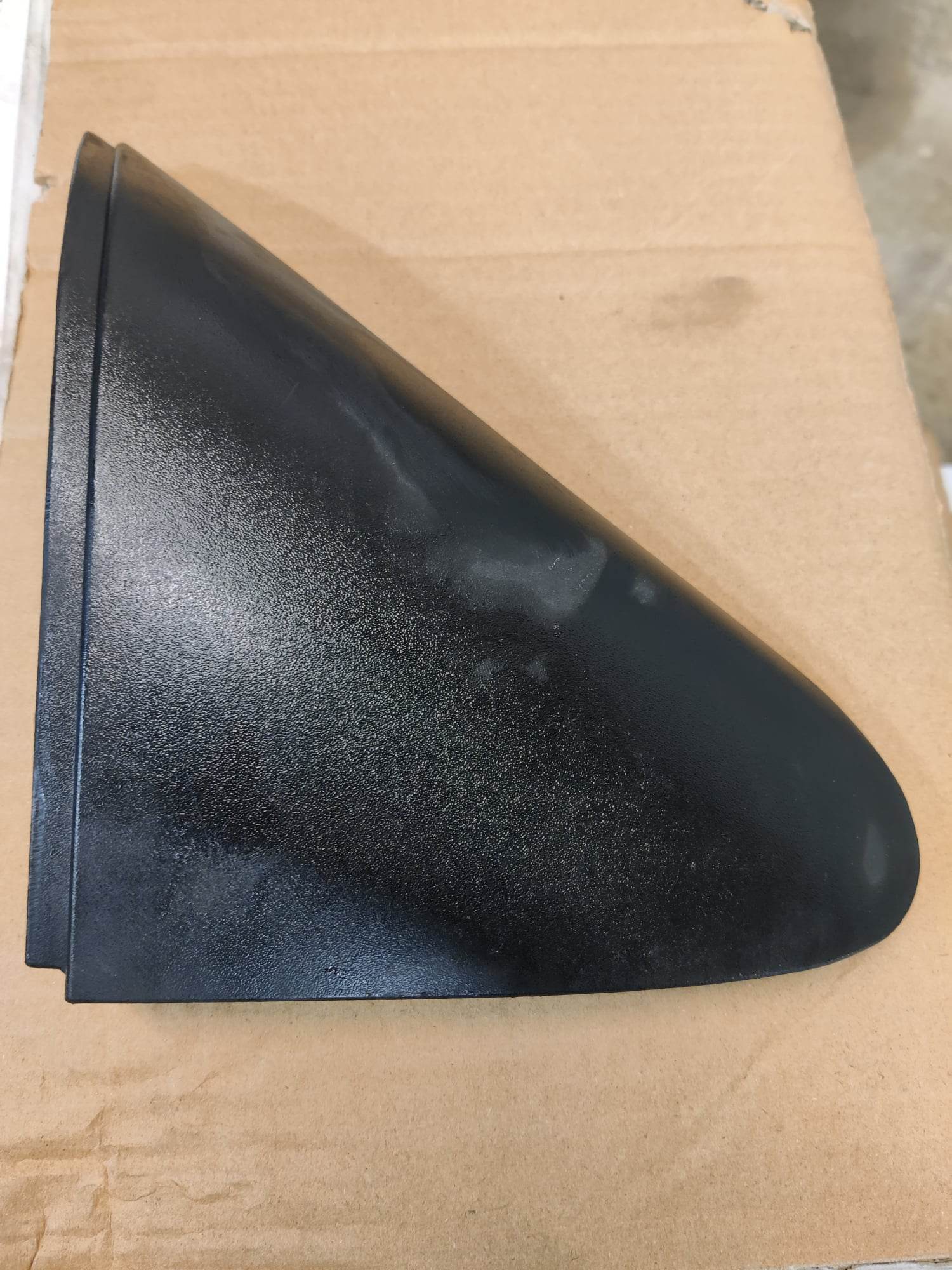 Peruutuspeilin suojus, oikea, Mercedes Benz Vito Umpikori 110 D 2.3 (638.074, 638.078), 6388110507