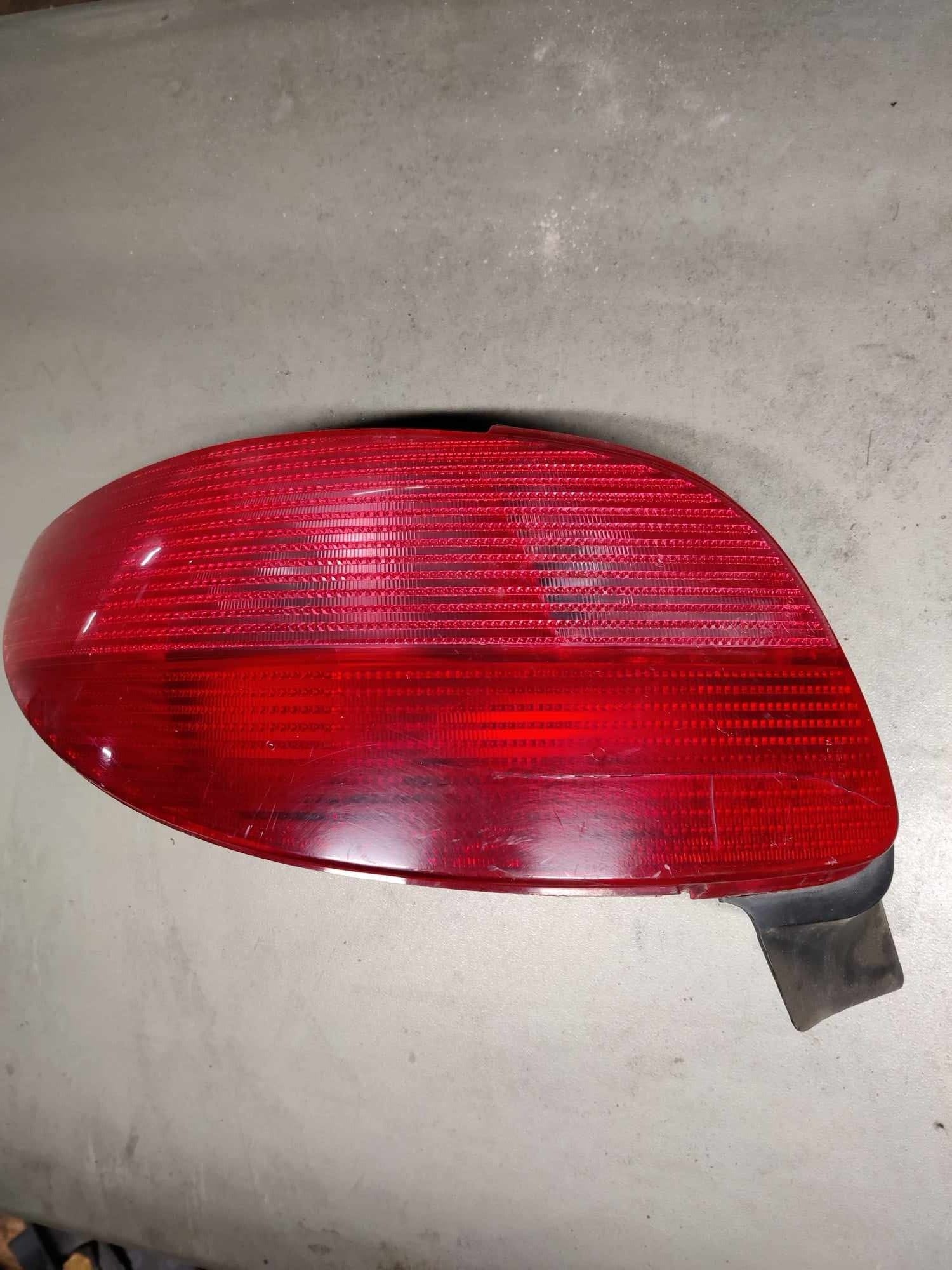 Takavalo vasen Peugeot 206 1998-2009, 2531