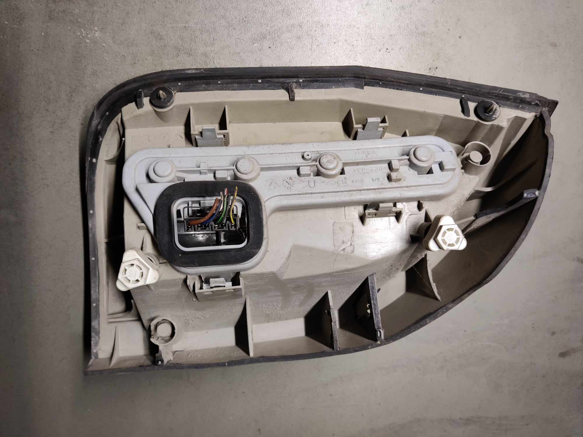 Takavalo, oikea Opel Zafira A 1999-2005, 62281