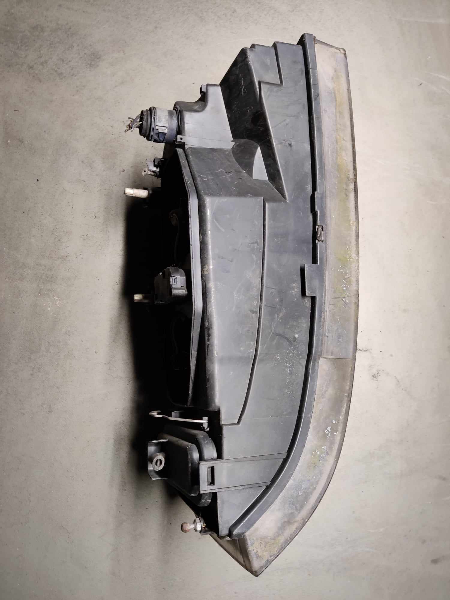 Ajovalo, oikea Opel Zafira A 1999-2005, 89100055