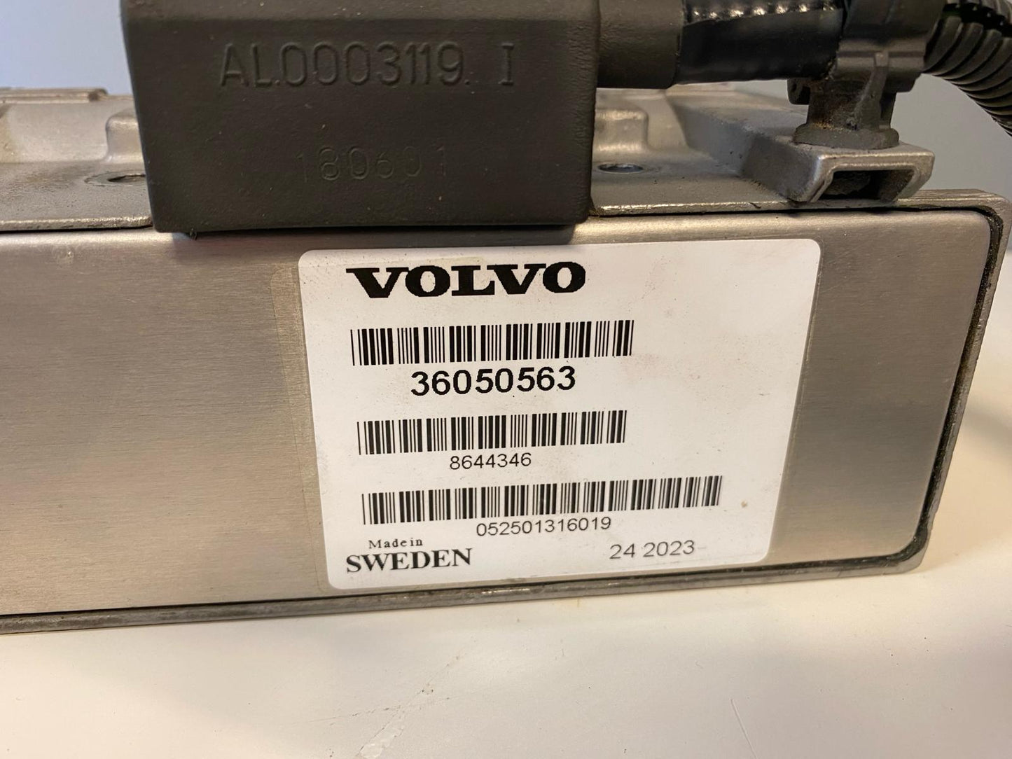 Kaasuläppäkotelo Volvo S70 2.4 20V 2000 bensiini, 36050563