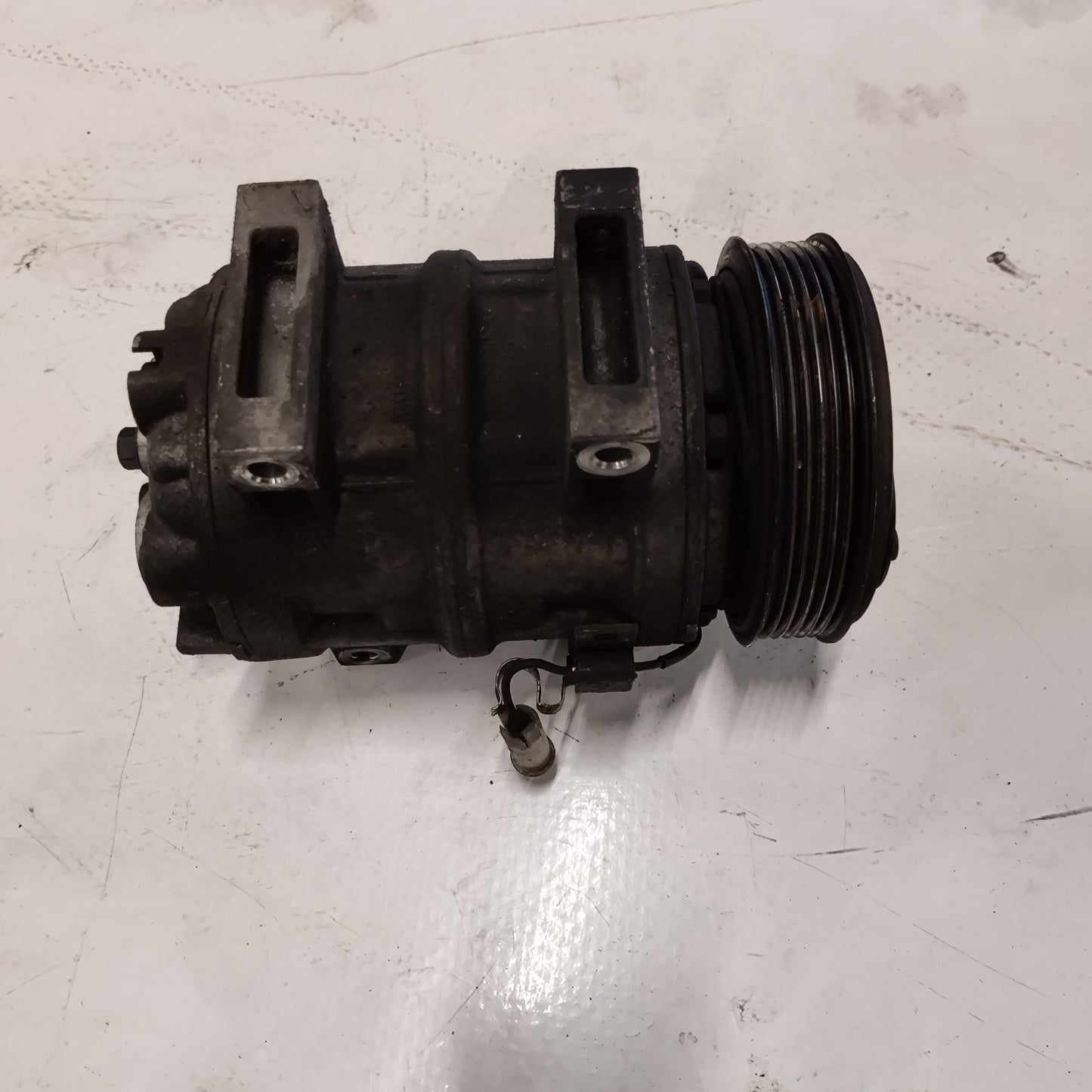 Ilmastointi kompressori Volvo V40 1996-2004, 8708581