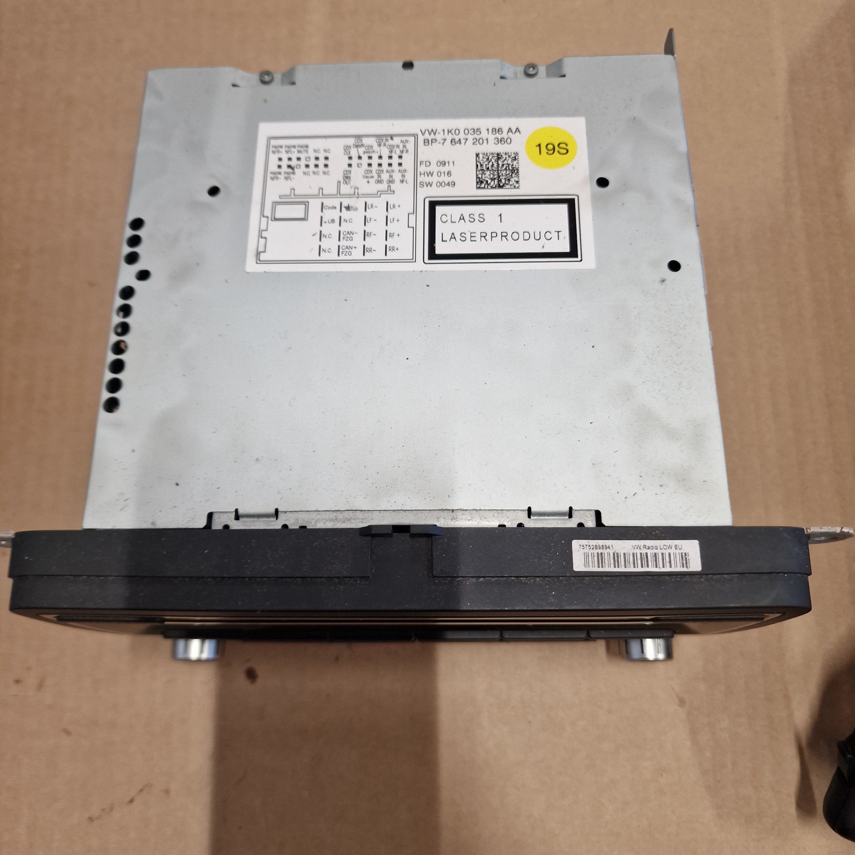 Radio, Volkswagen Passat B7 Variant 365 1.6 TDI diesel 2011, 1K0035186AA