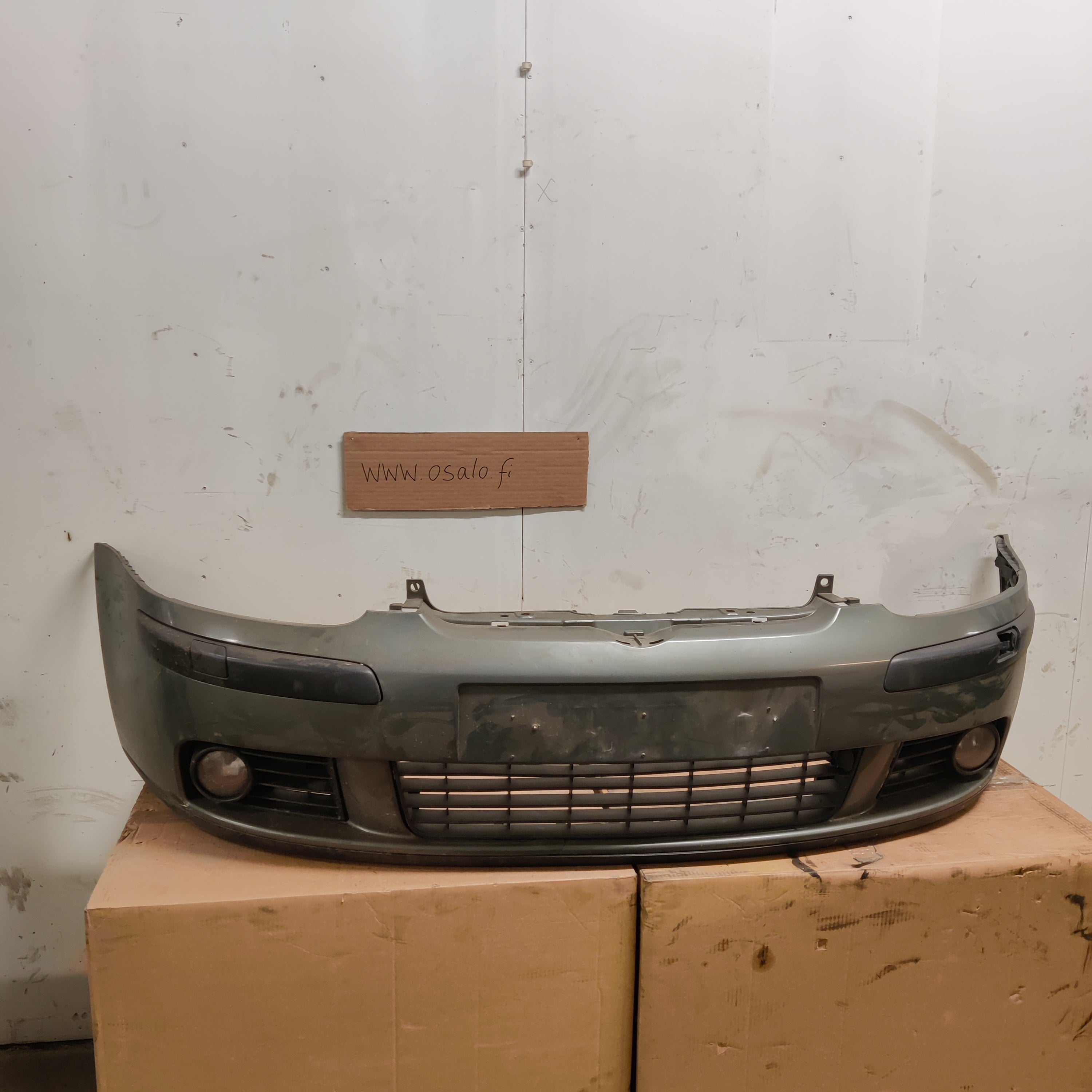 Etupuskuri VW Golf, e-golf V 2004-2009, 1K0807717C