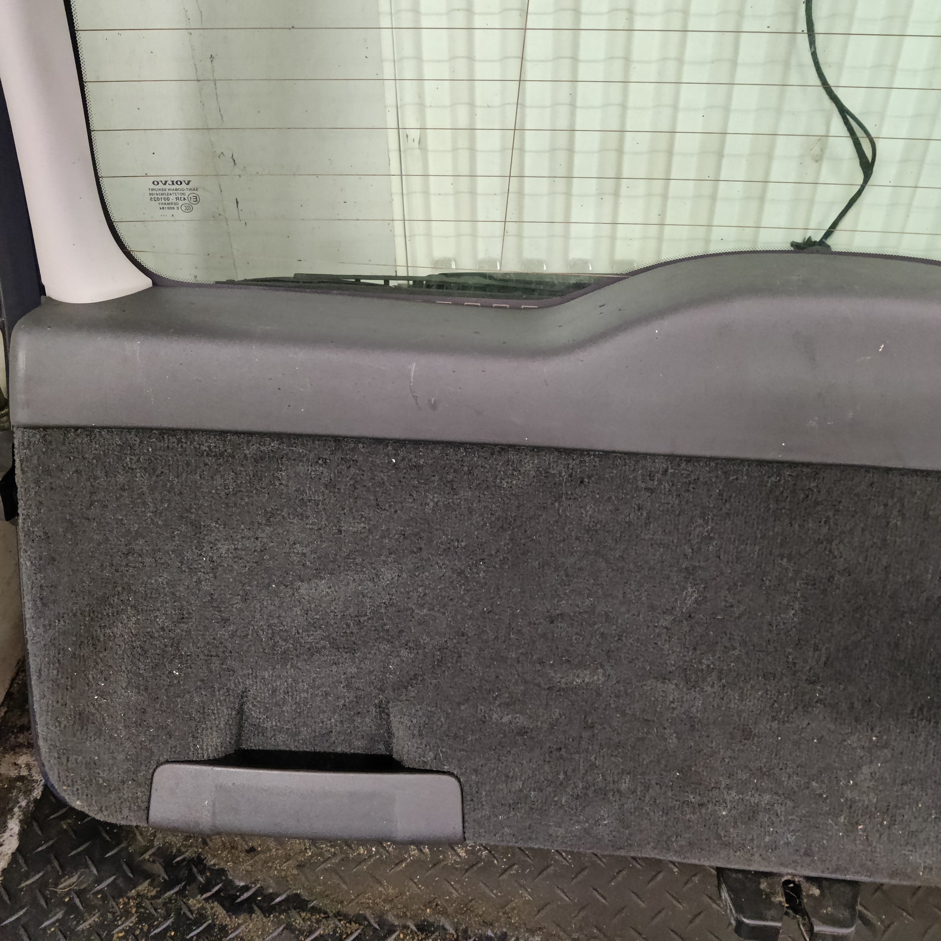 Takaluukku / takakansi Volvo V50 1.8 bensa 2004
