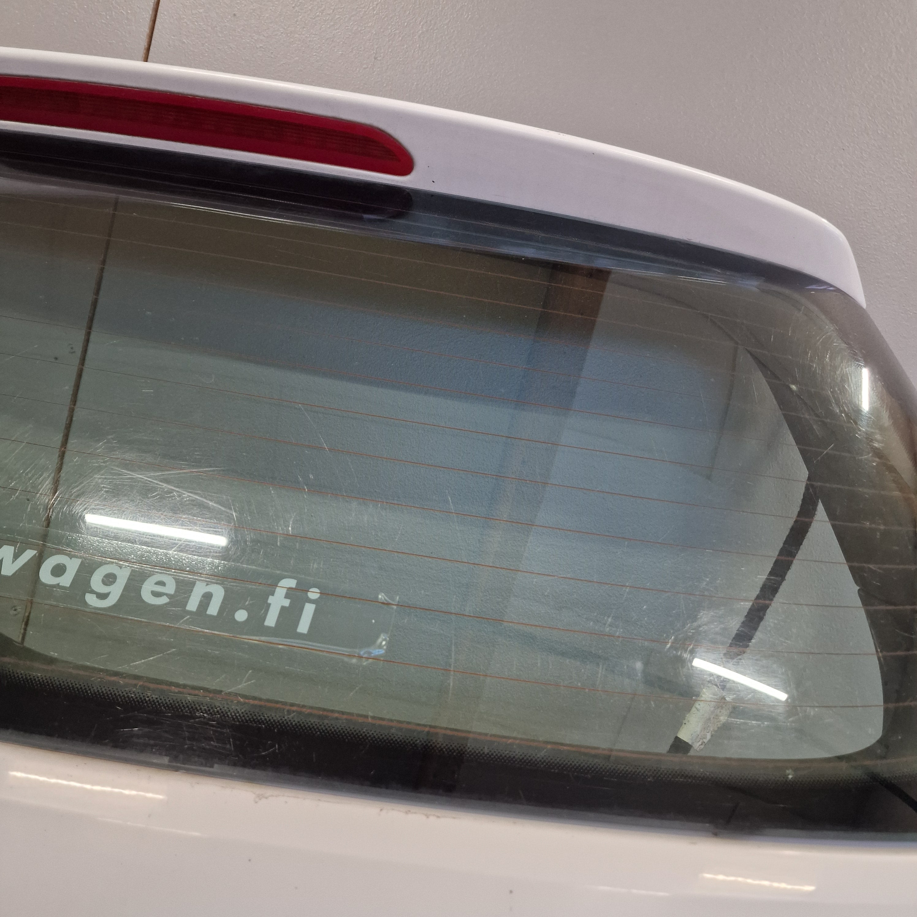 Takaluukku / Takakansi Volkswagen Passat B7 Variant 365 1.6 TDI diesel 2011