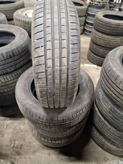 Kesärengassarja Linglong Comfort Master 205/60 R16 KÄYTETYT