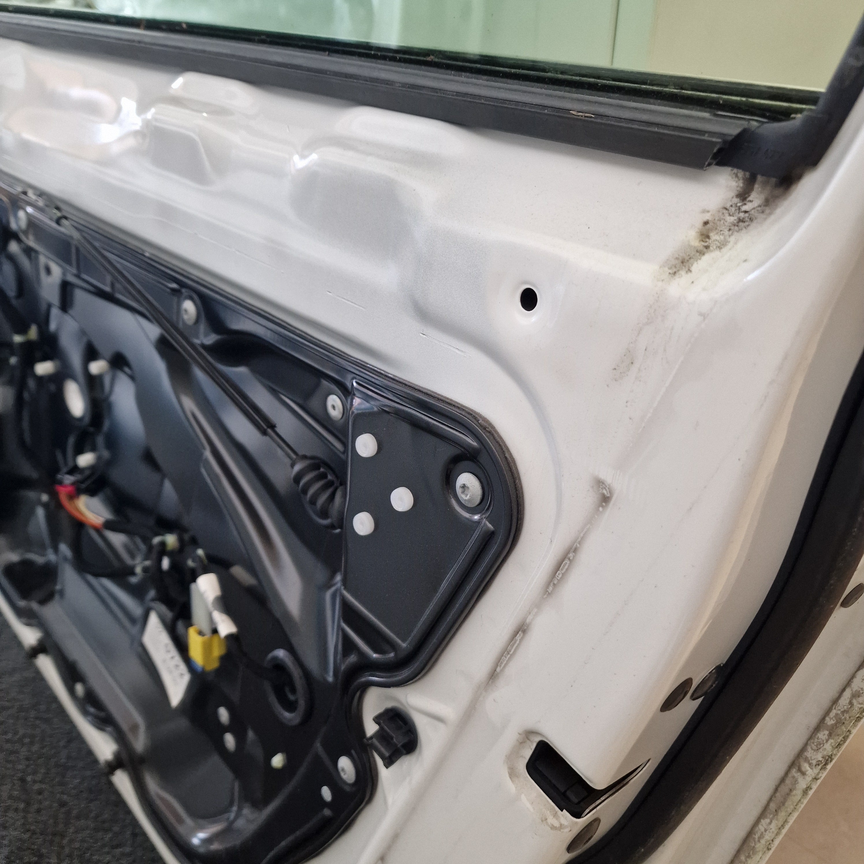 Etuovi, oikea Volkswagen Passat B7 Variant 365 1.6 TDI diesel 2011