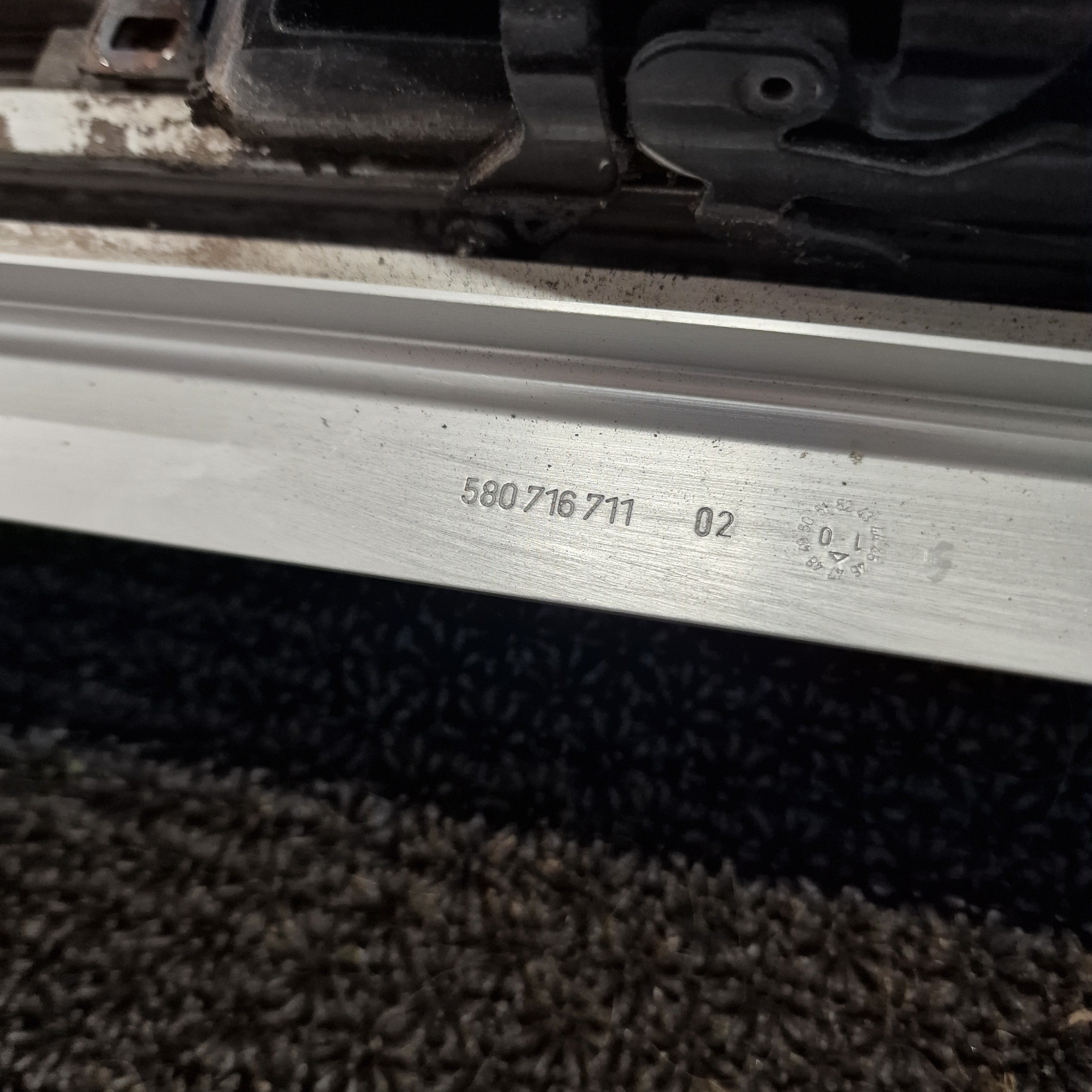 Kattoluukku Volkswagen Passat B7 Variant 365 1.6 TDI diesel 2011, 580717026