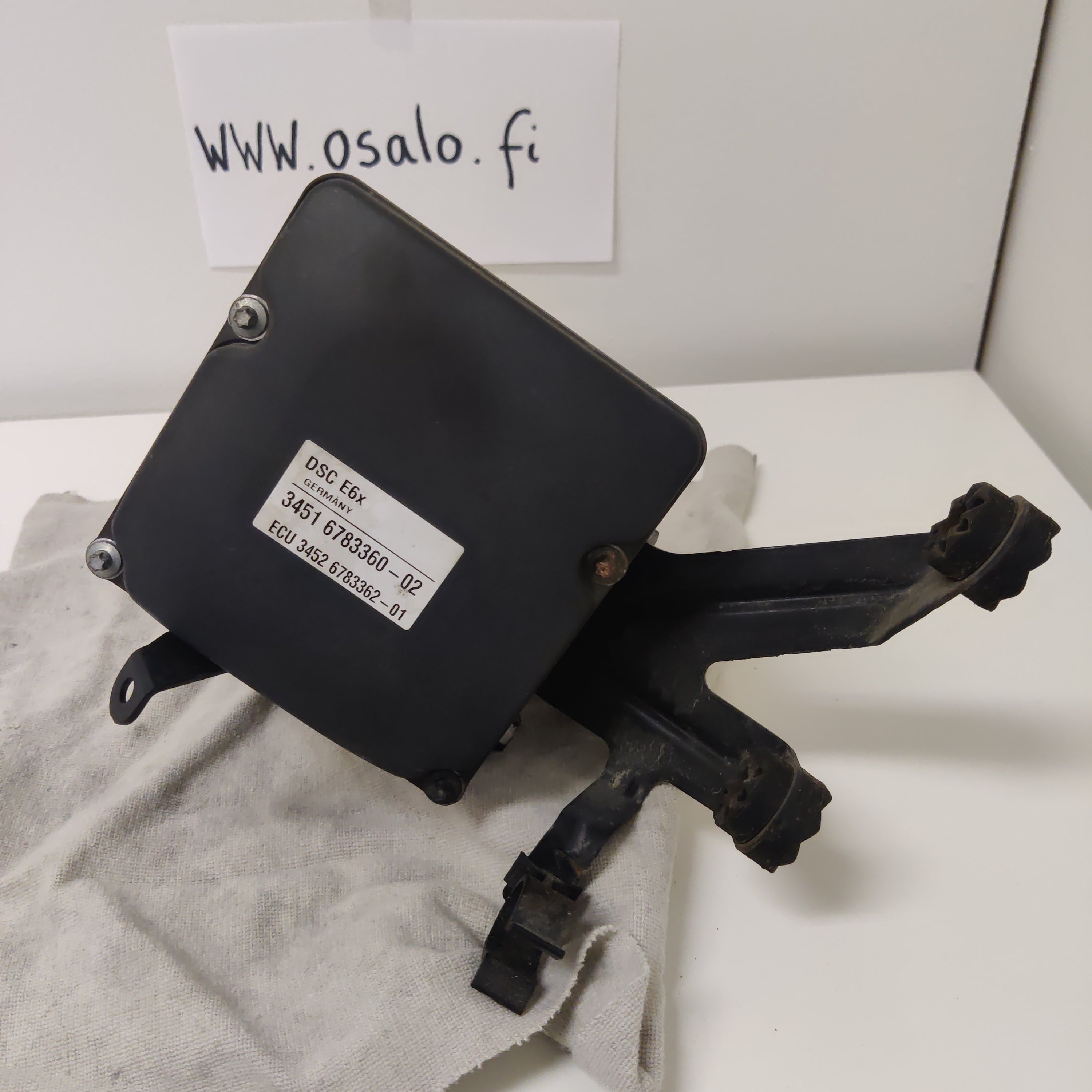 ABS Hydraulikoneisto BMW 5 E61 520D Farmari 2008,  34516783360-02