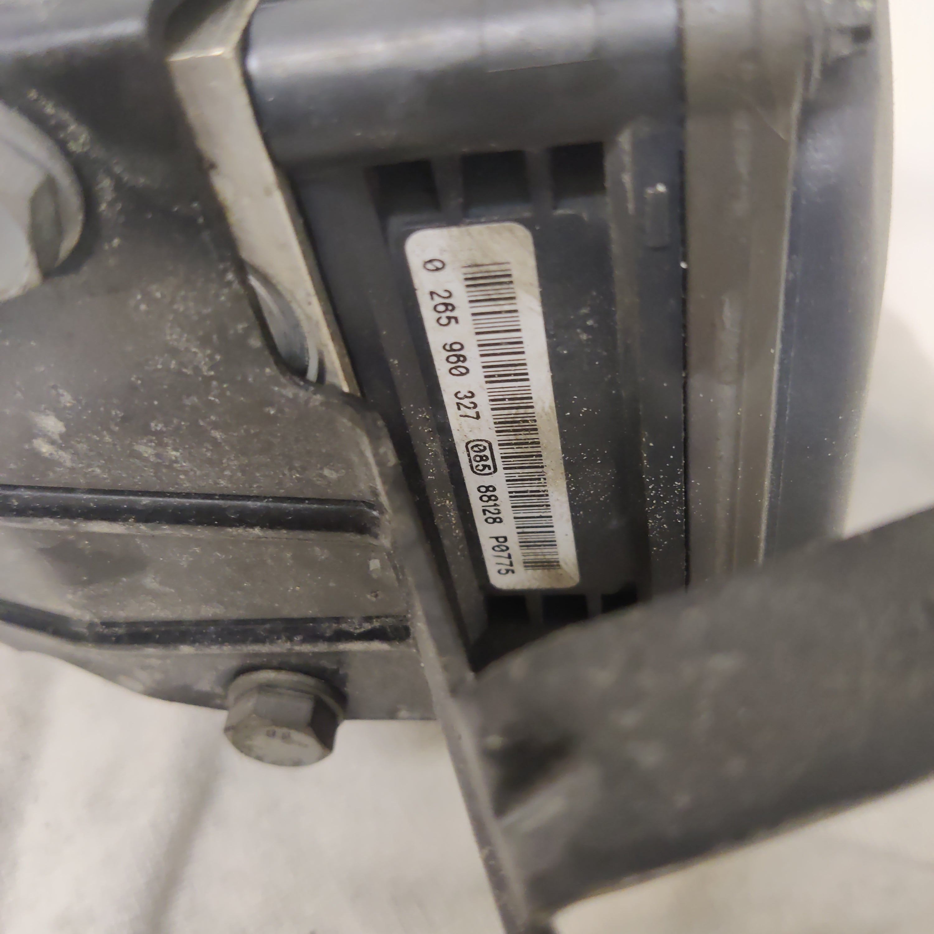 ABS Hydraulikoneisto BMW 5 E61 520D Farmari 2008,  34516783360-02