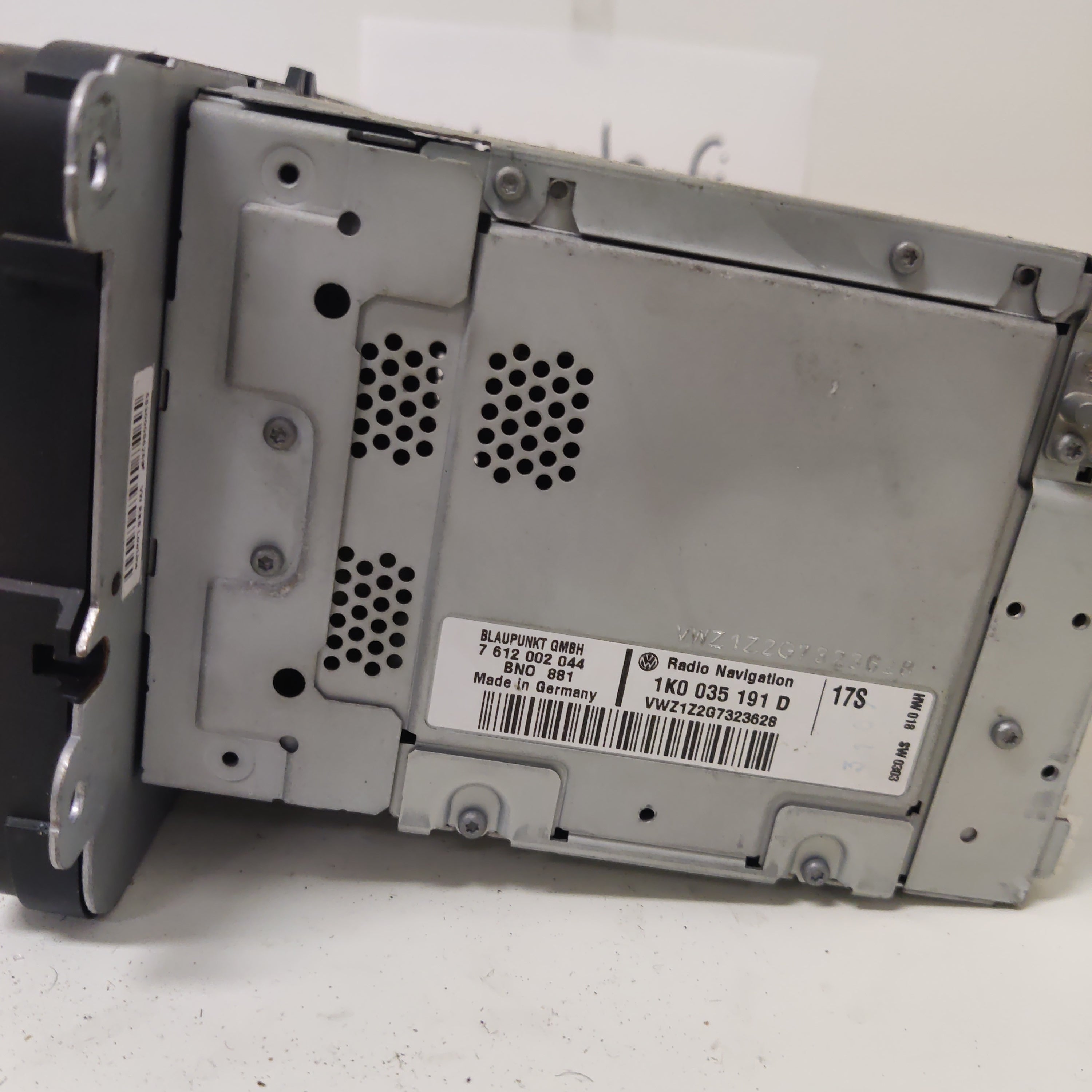 Radio Vw Passat 2.0 TDI Farmari 2008, 1K0035191D